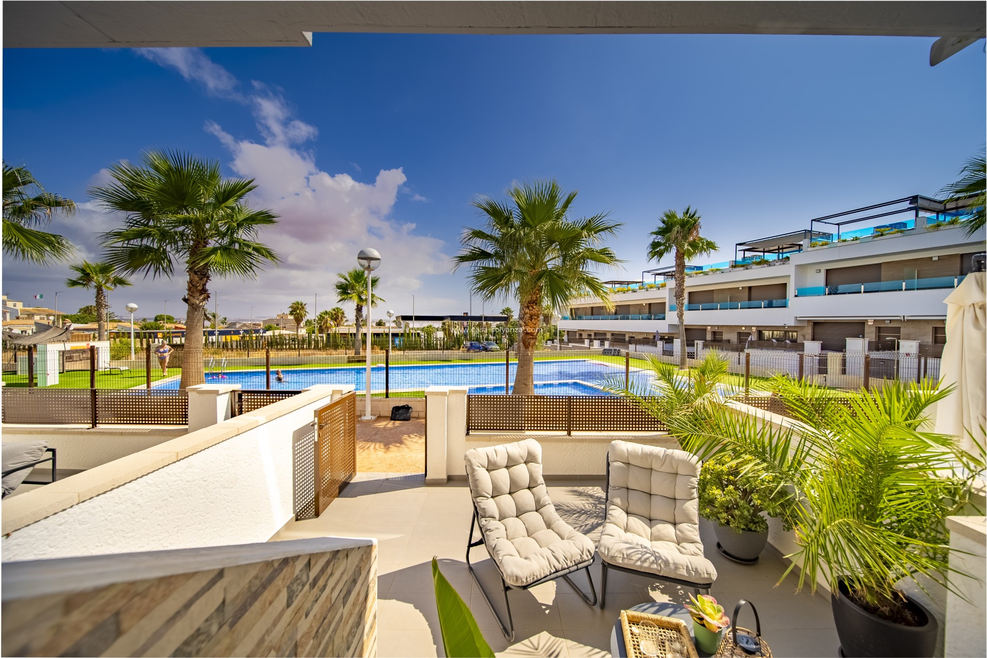 Resale - Villa - Torrevieja - Los Altos