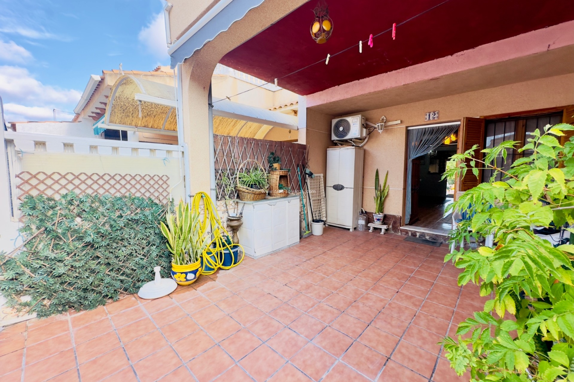 Resale - Villa - Torrevieja - Los Altos