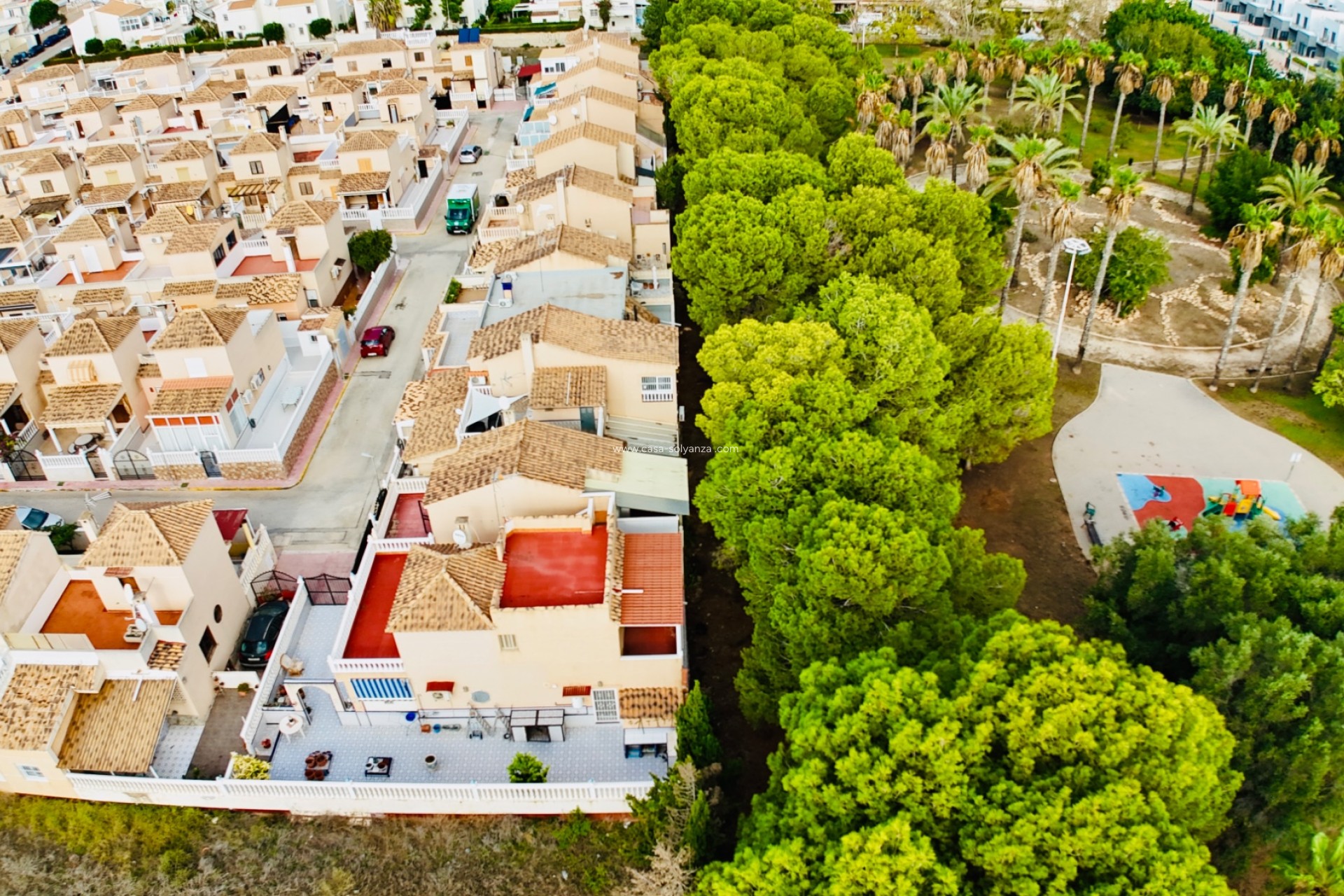 Resale - Villa - Torrevieja - Los Altos