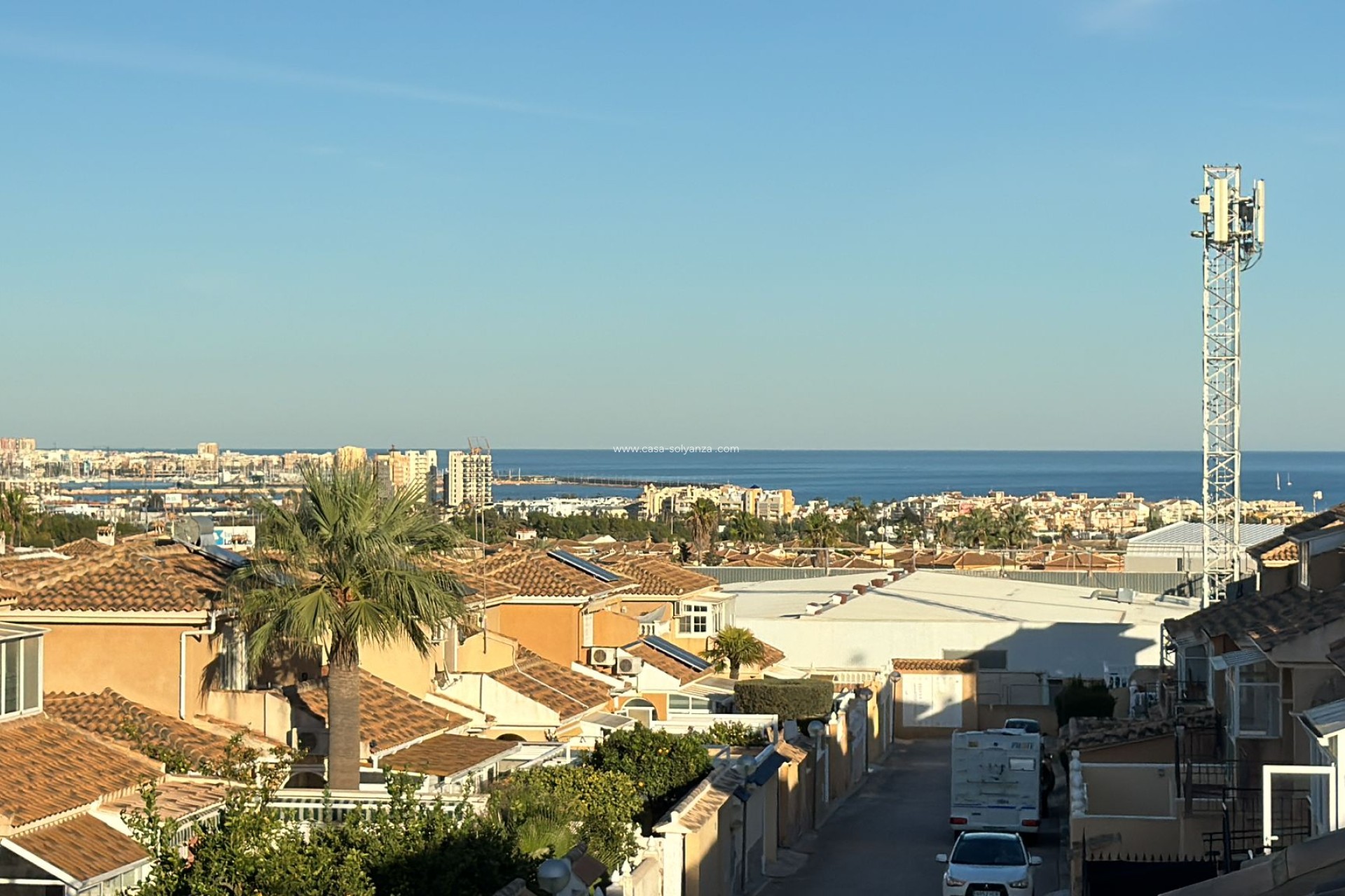 Resale - Villa - Torrevieja - Los Altos