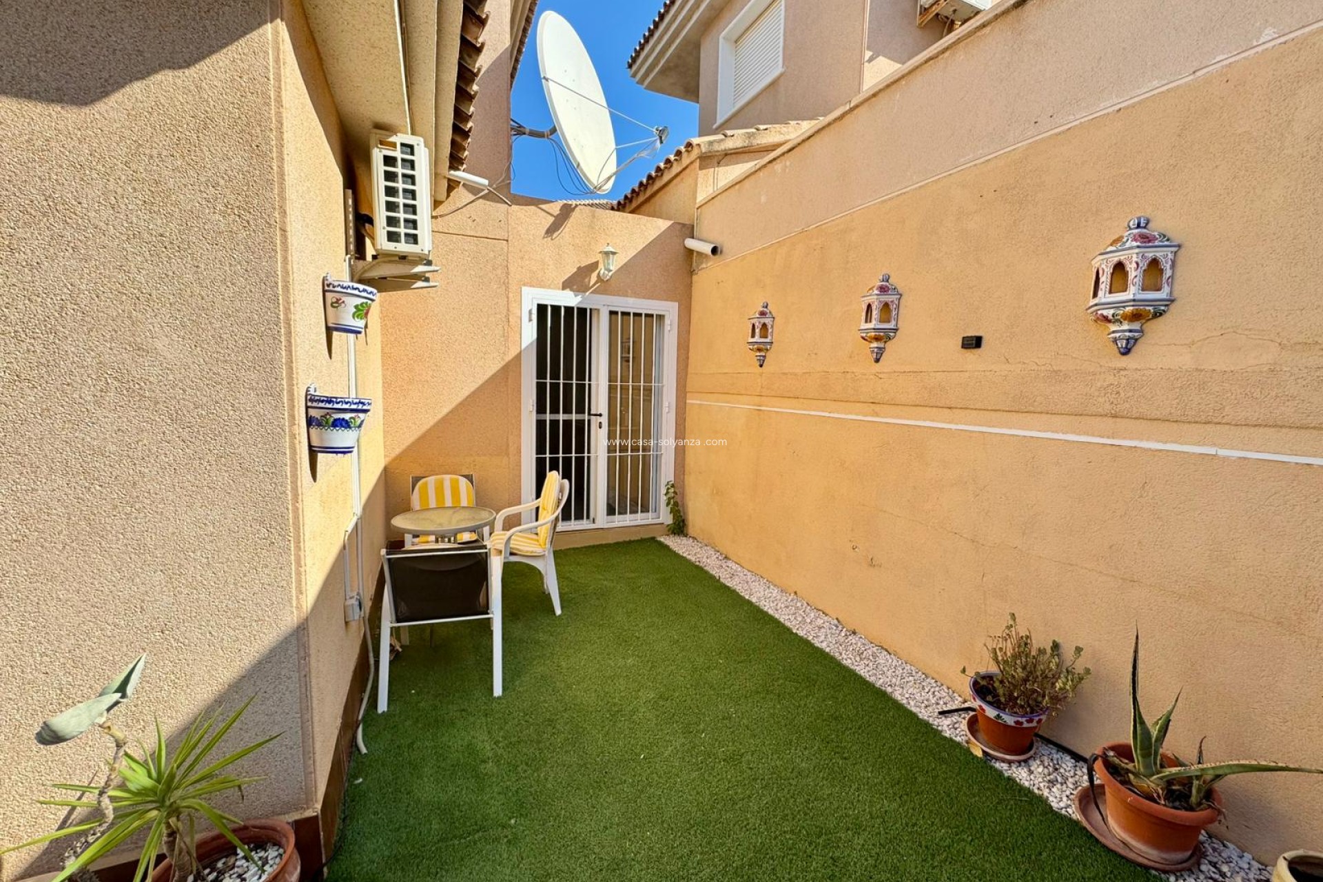 Resale - Villa - Torrevieja - Los Altos