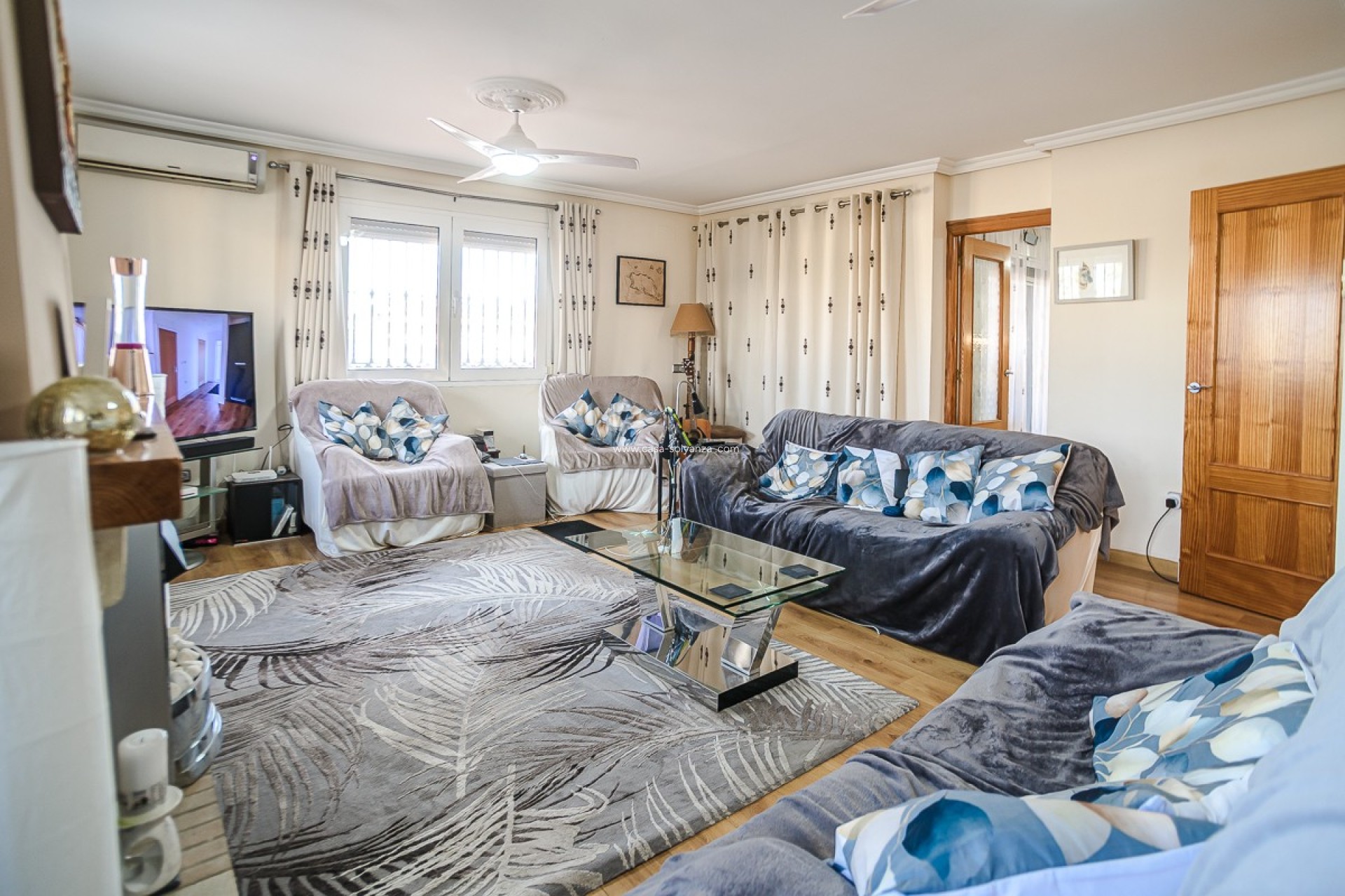 Resale - Villa - Torrevieja - LOS BALCONES - LOS ALTOS