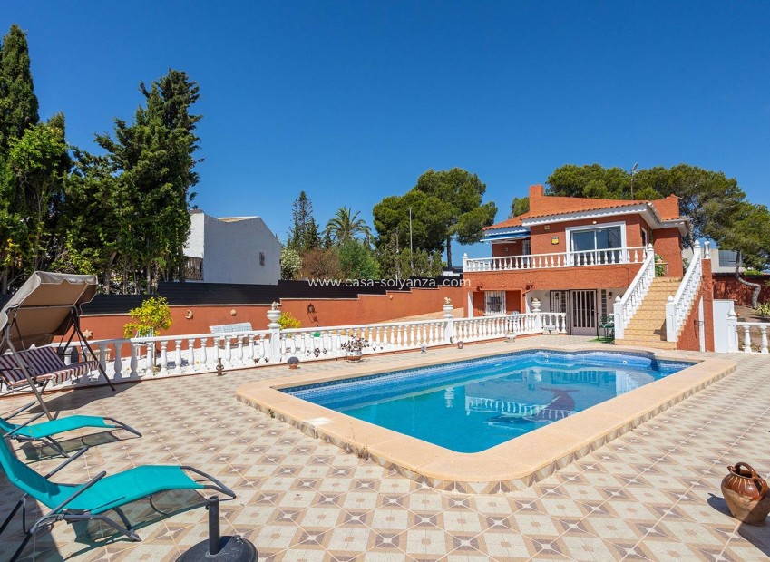 Resale - Villa - Torrevieja - Los Balcones