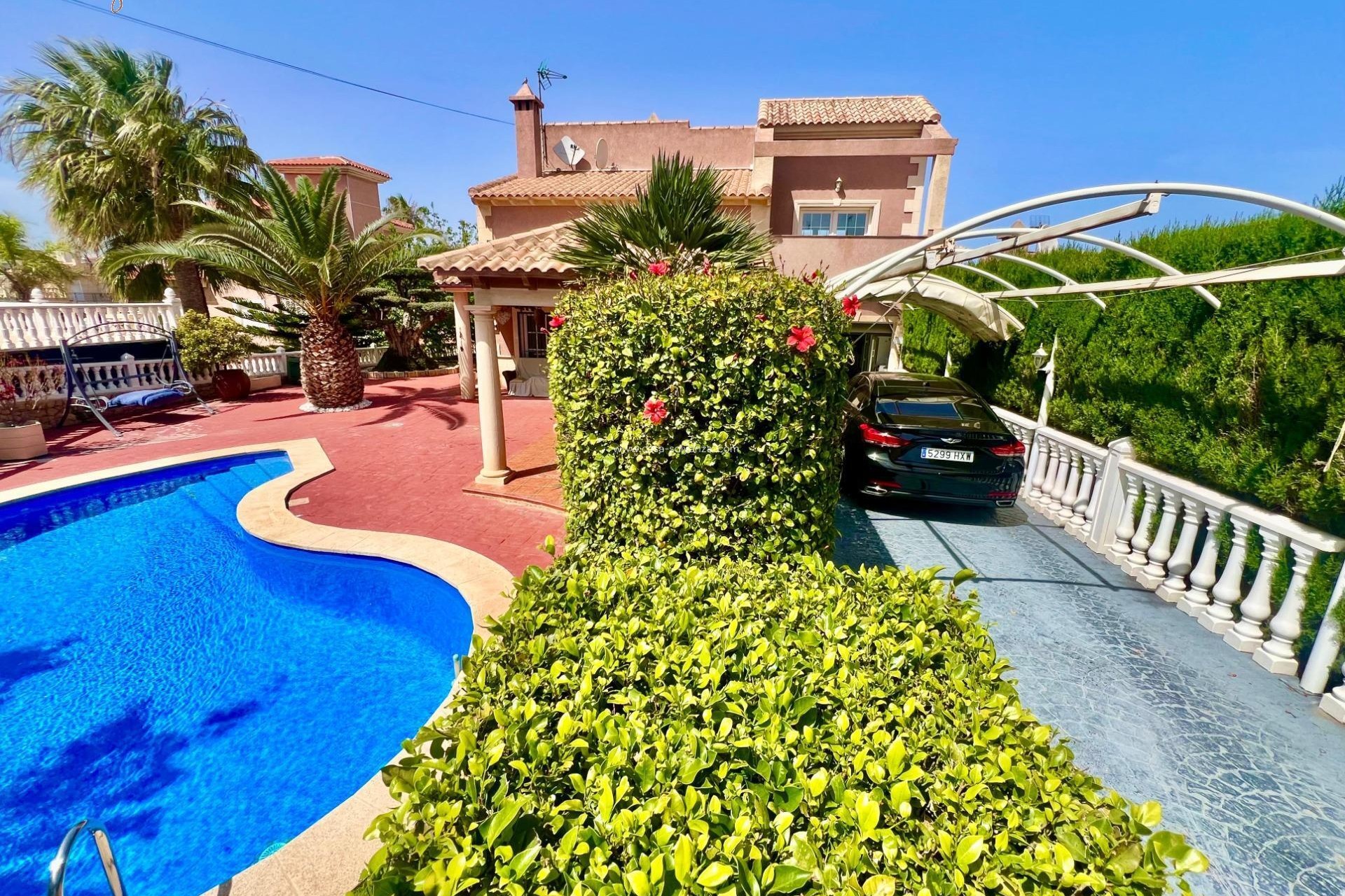 Resale - Villa - Torrevieja - Los Balcones