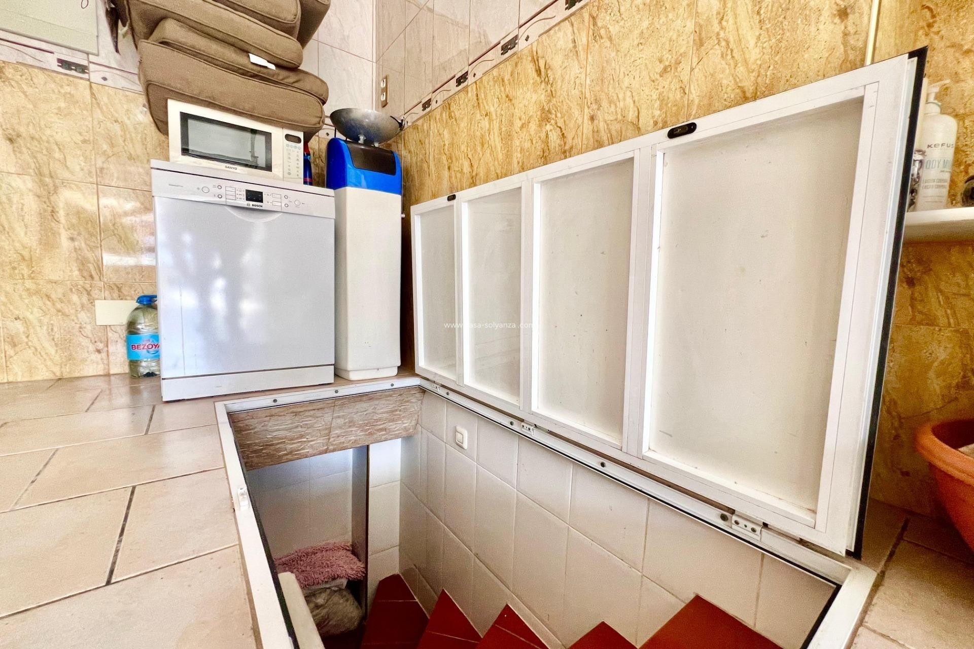 Resale - Villa - Torrevieja - Los Balcones