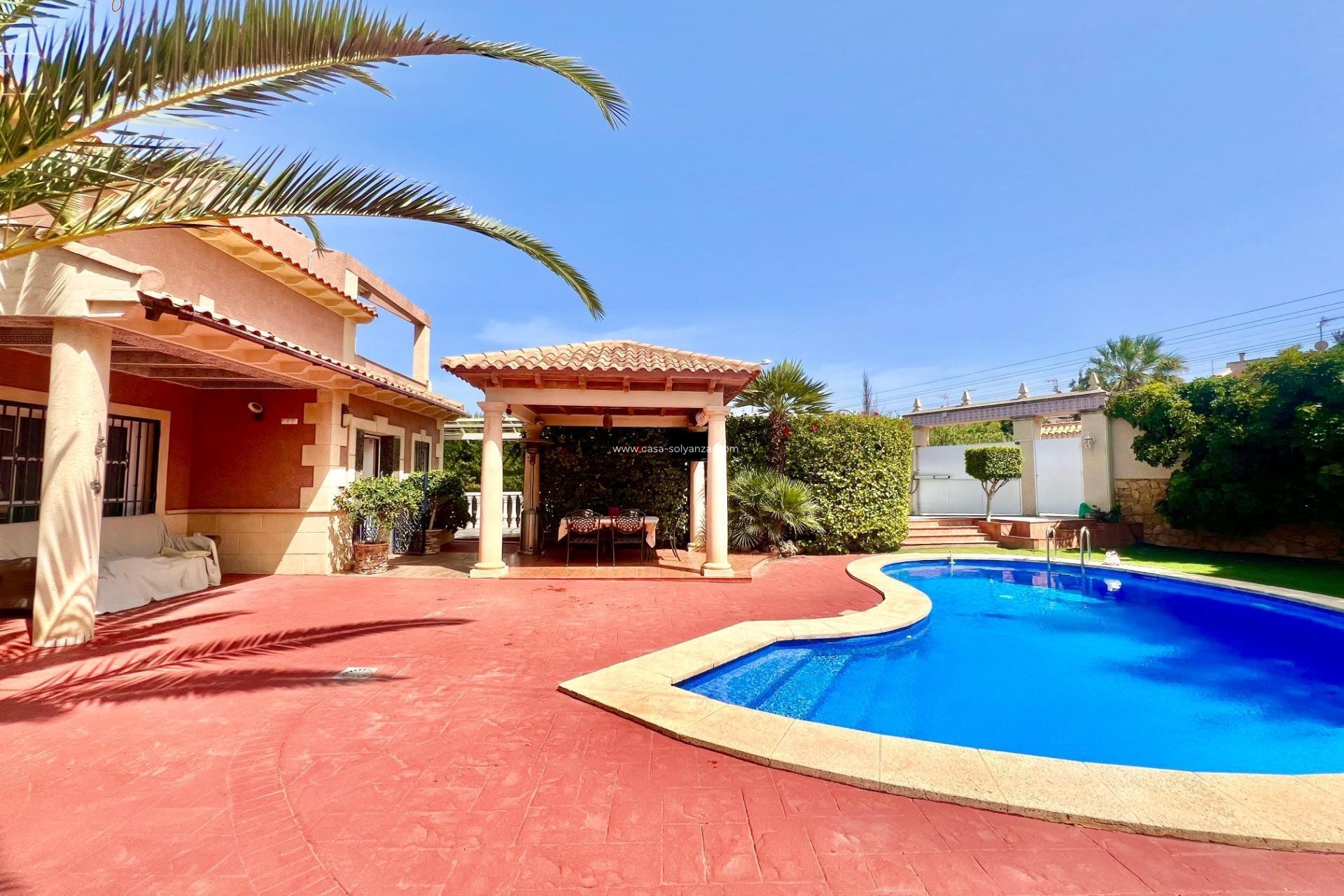 Resale - Villa - Torrevieja - Los Balcones