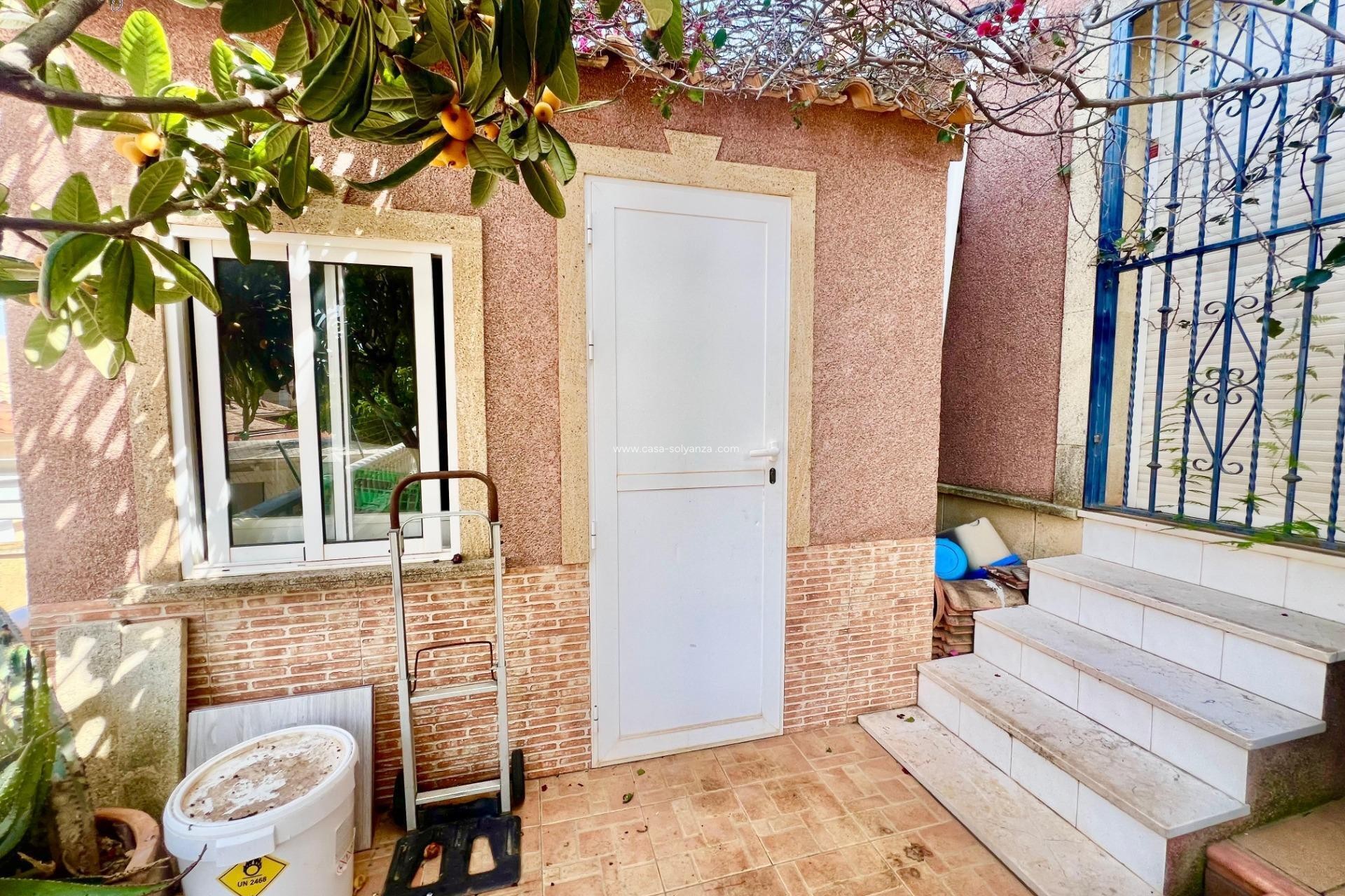 Resale - Villa - Torrevieja - Los Balcones