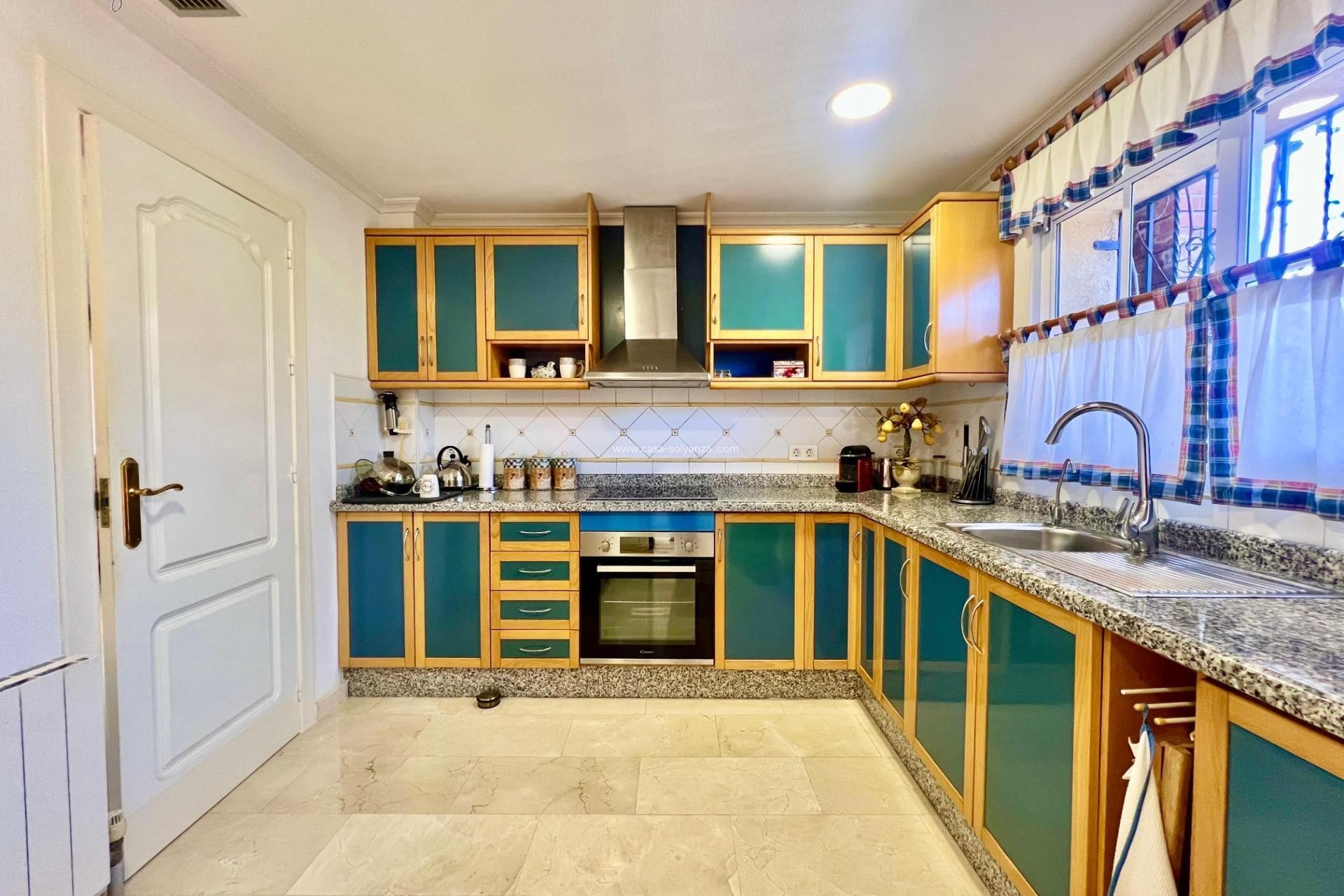 Resale - Villa - Torrevieja - Los Balcones