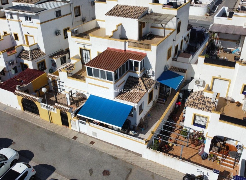 Resale - Villa - Torrevieja - Los Balcones