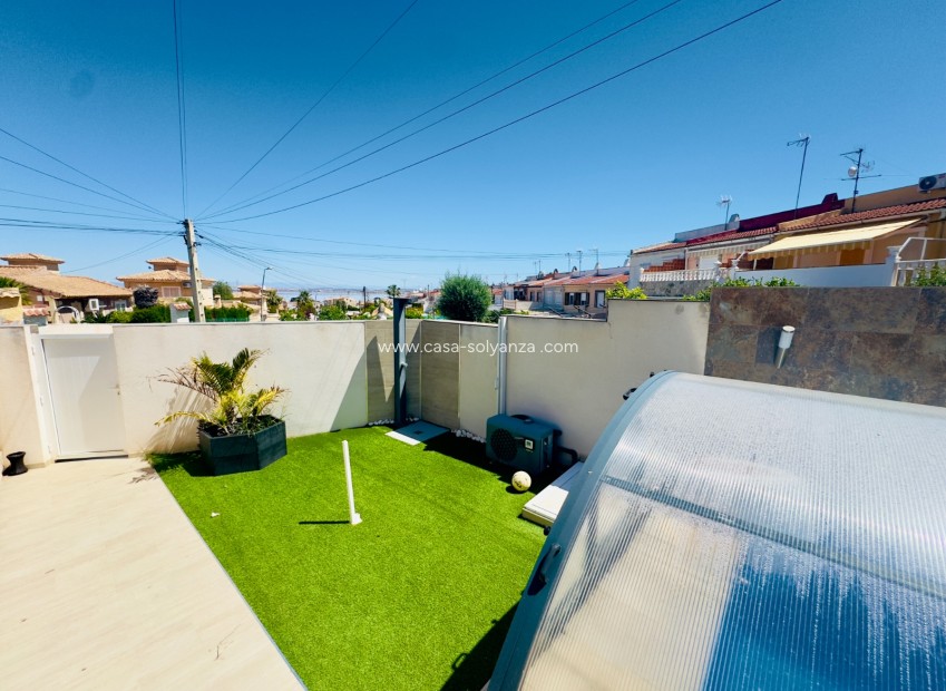 Resale - Villa - Torrevieja - Los Balcones