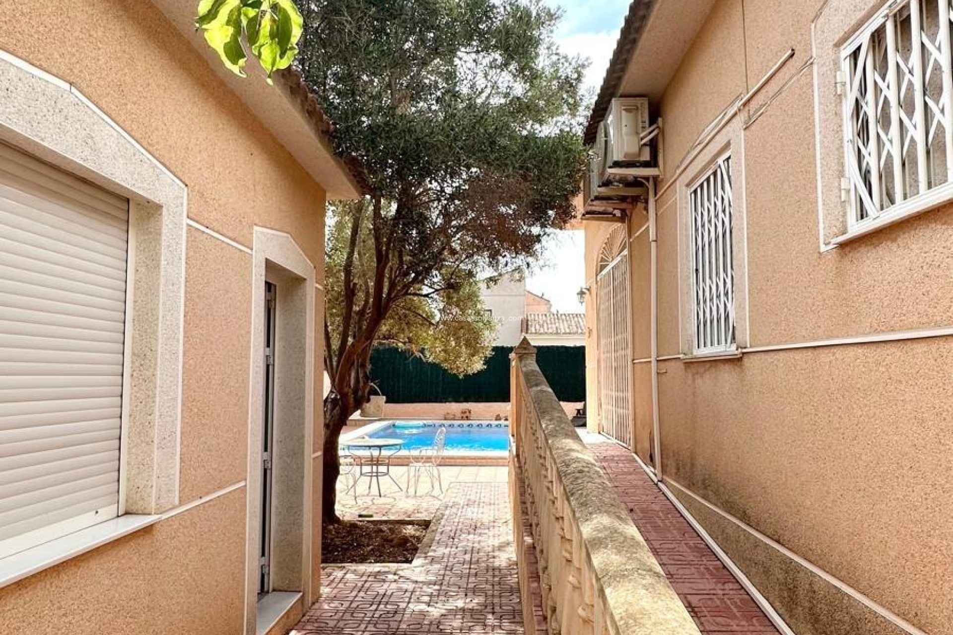 Resale - Villa - Torrevieja - Los Balcones