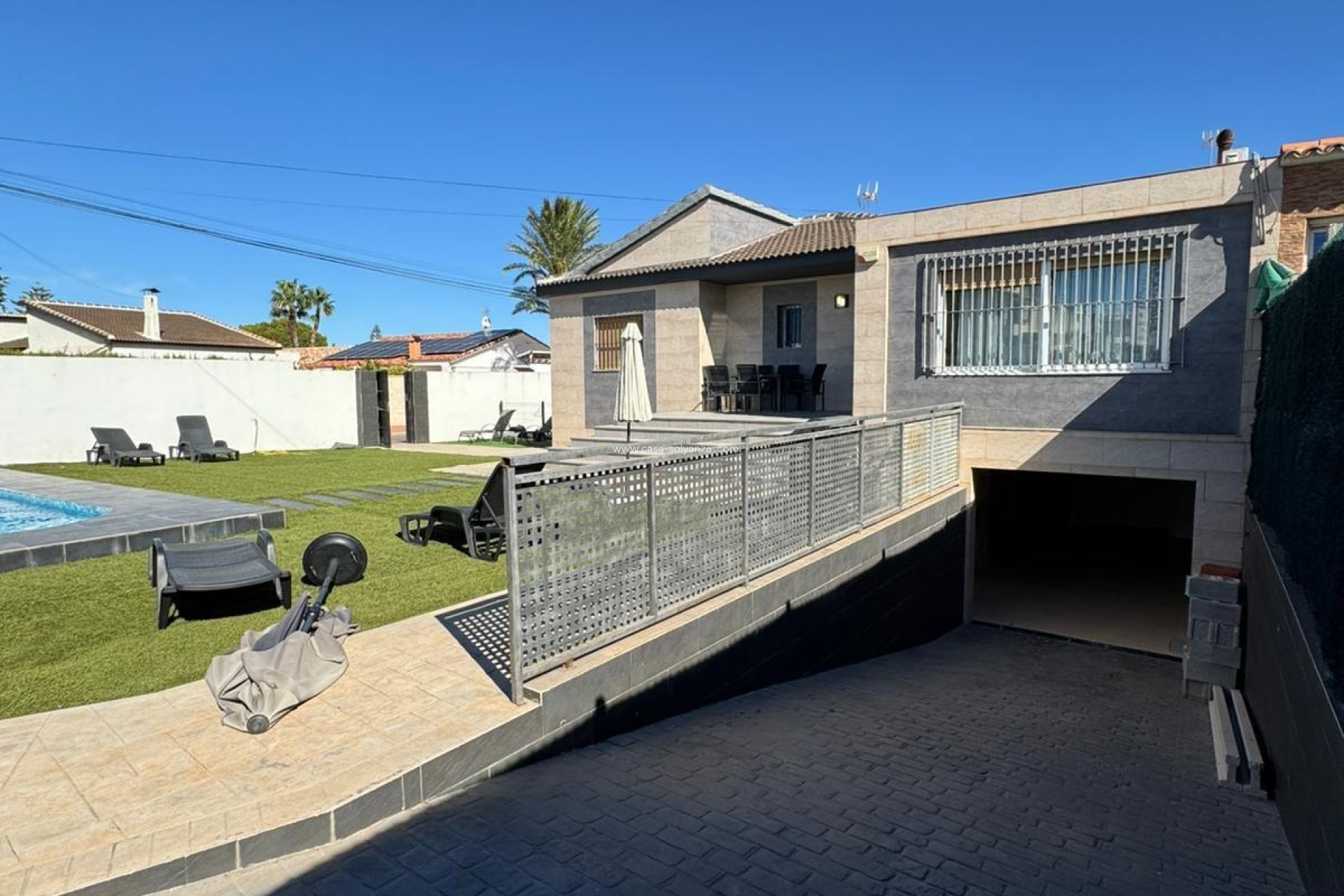 Resale - Villa - Torrevieja - Los Balcones