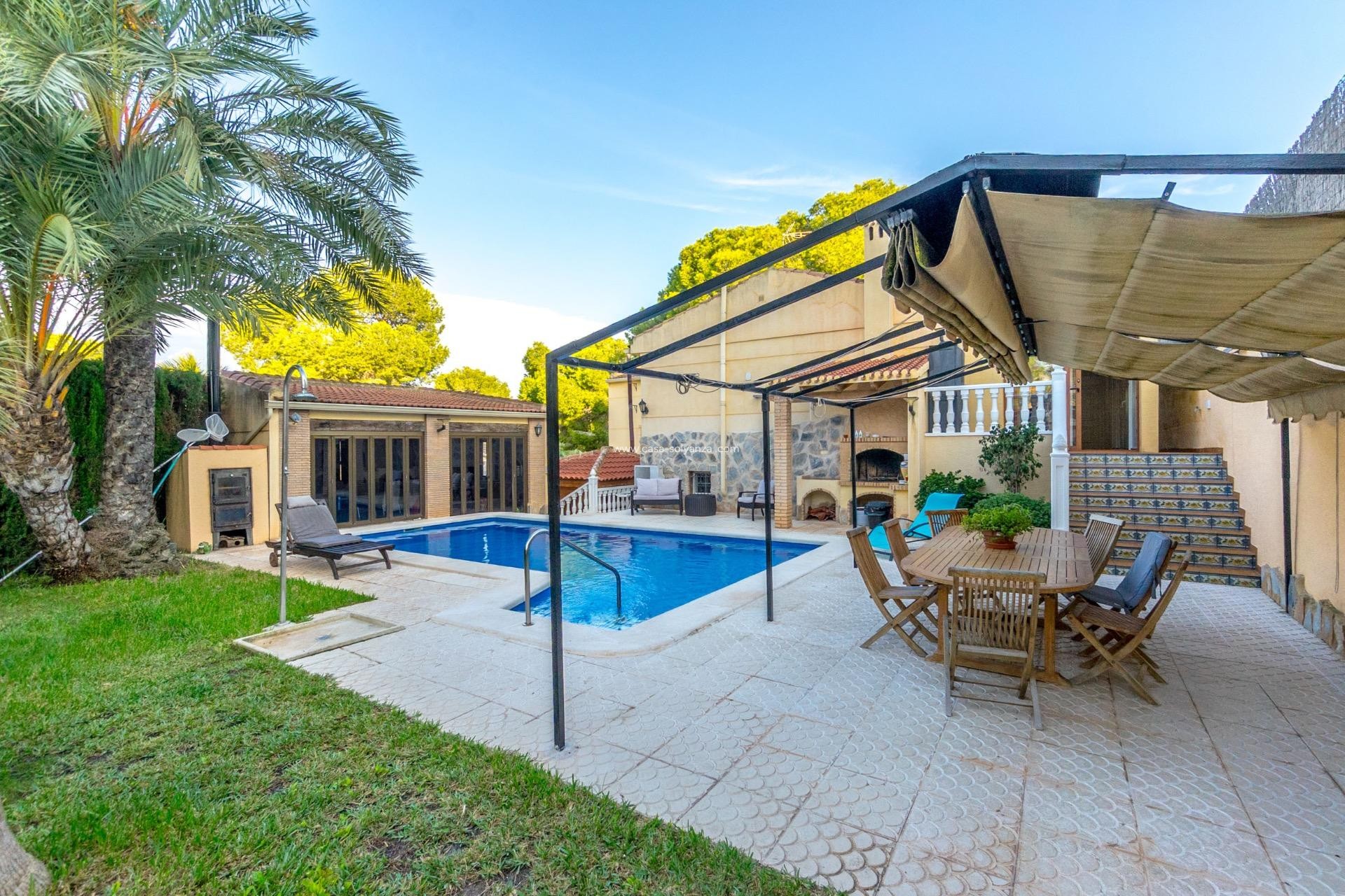 Resale - Villa - Torrevieja - Los balcones