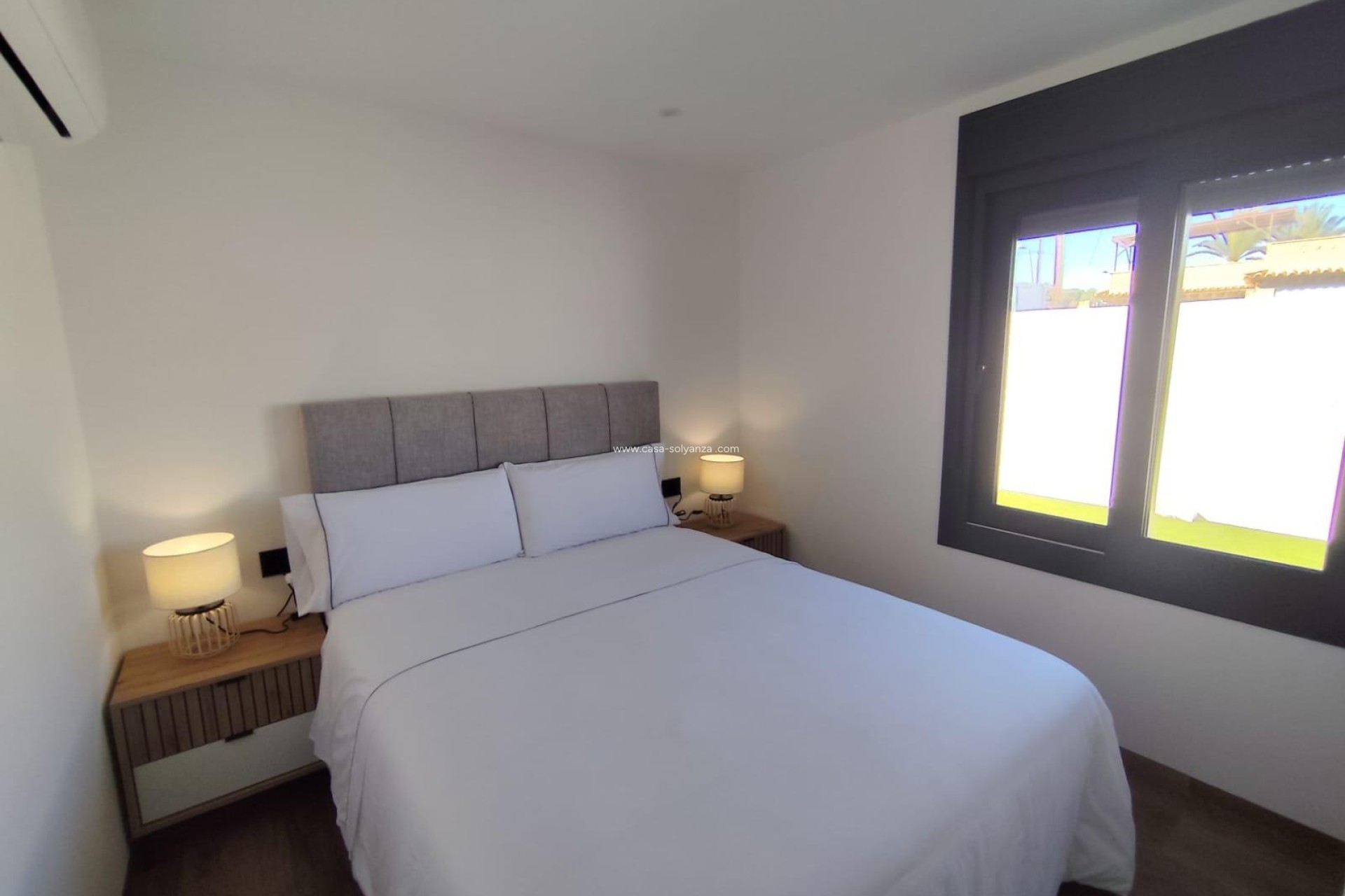 Resale - Villa - Torrevieja - Los Balcones