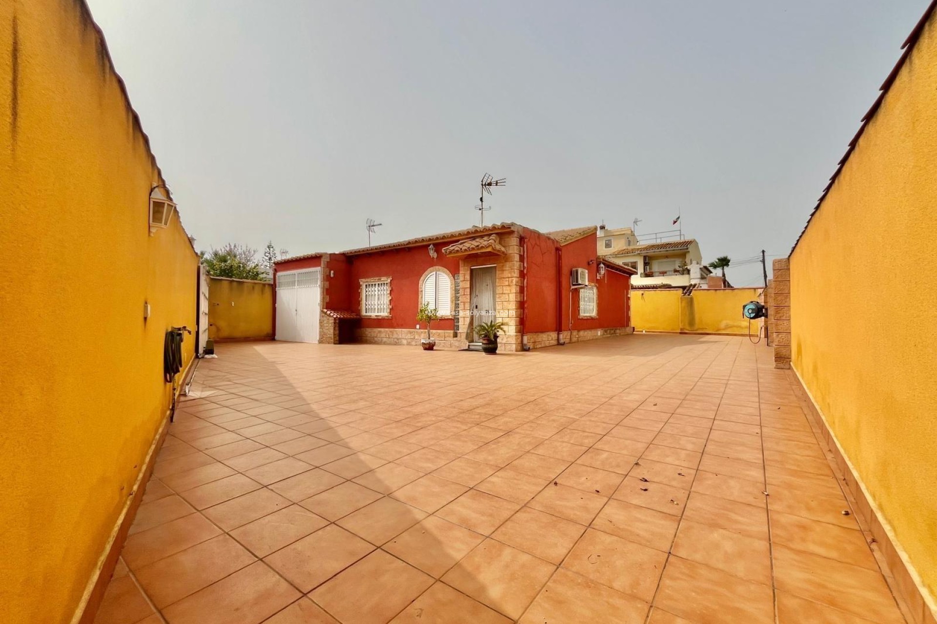 Resale - Villa - Torrevieja - Los Balcones