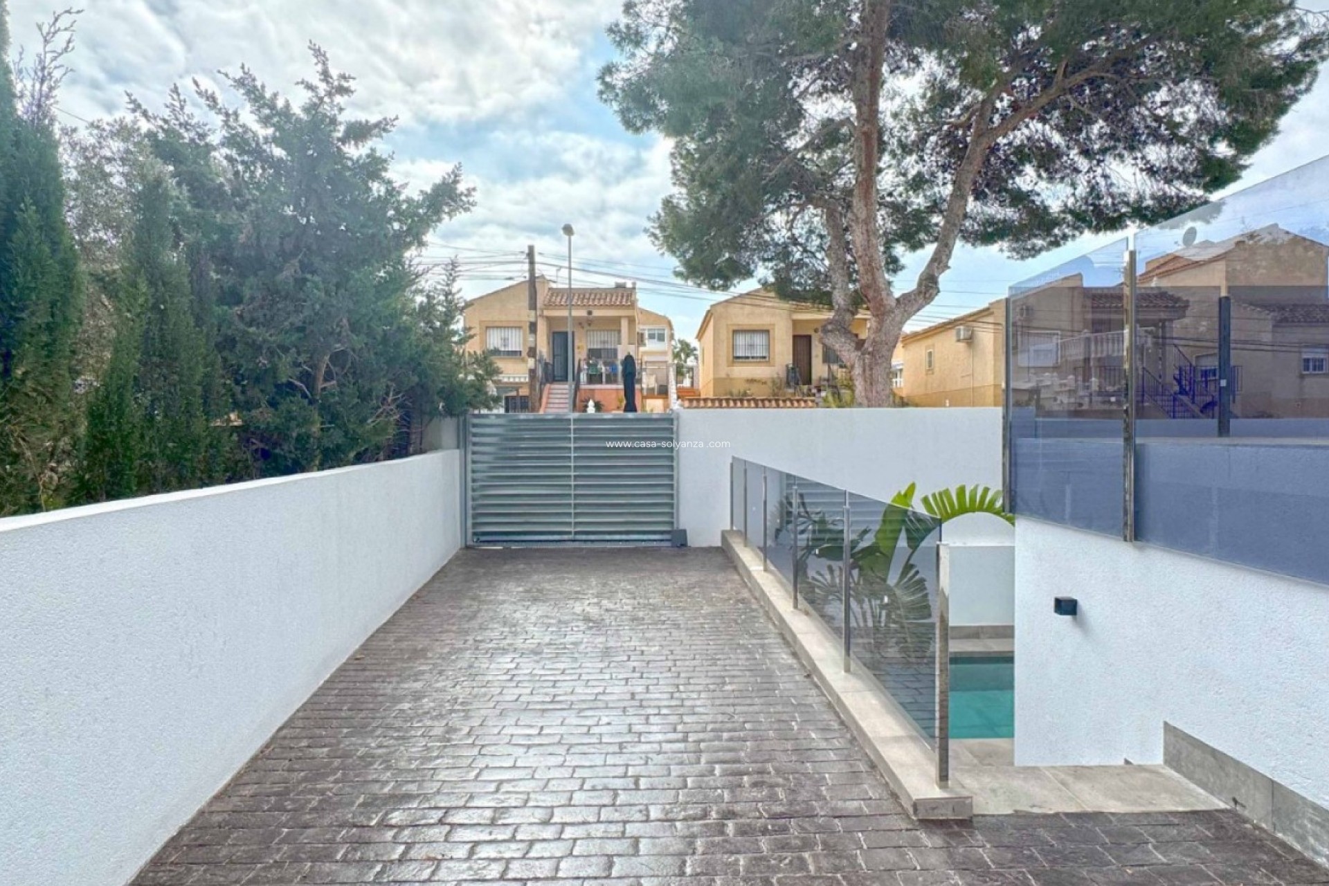 Resale - Villa - Torrevieja - Los Balcones