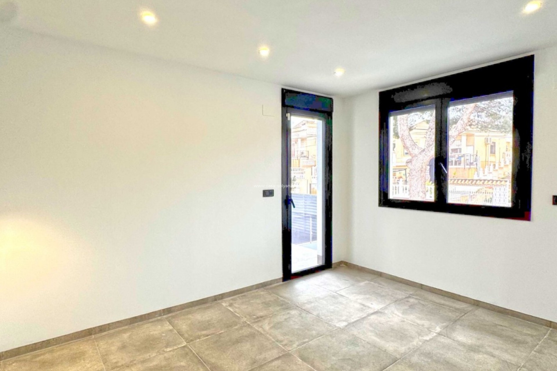 Resale - Villa - Torrevieja - Los Balcones
