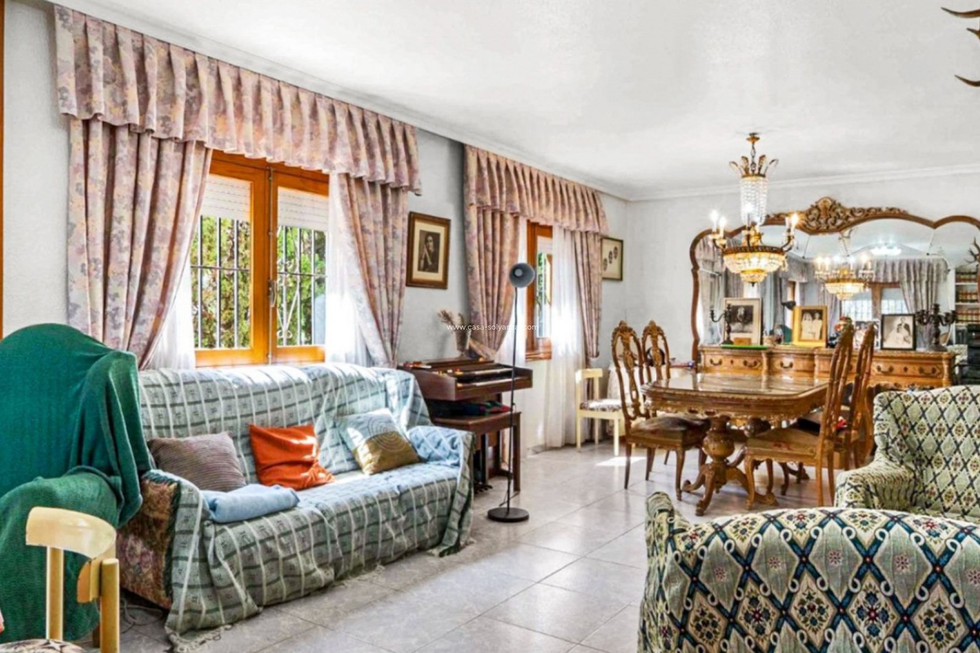 Resale - Villa - Torrevieja - Los Balcones