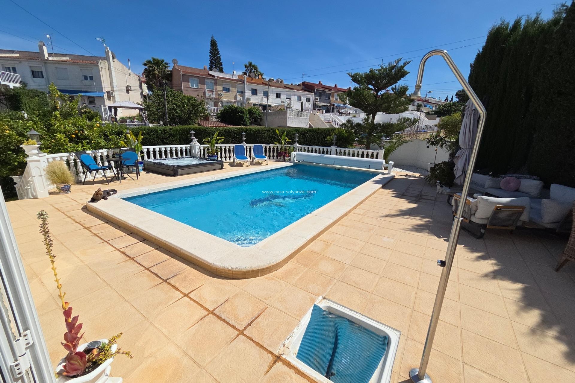 Resale - Villa - Torrevieja - Los Balcones