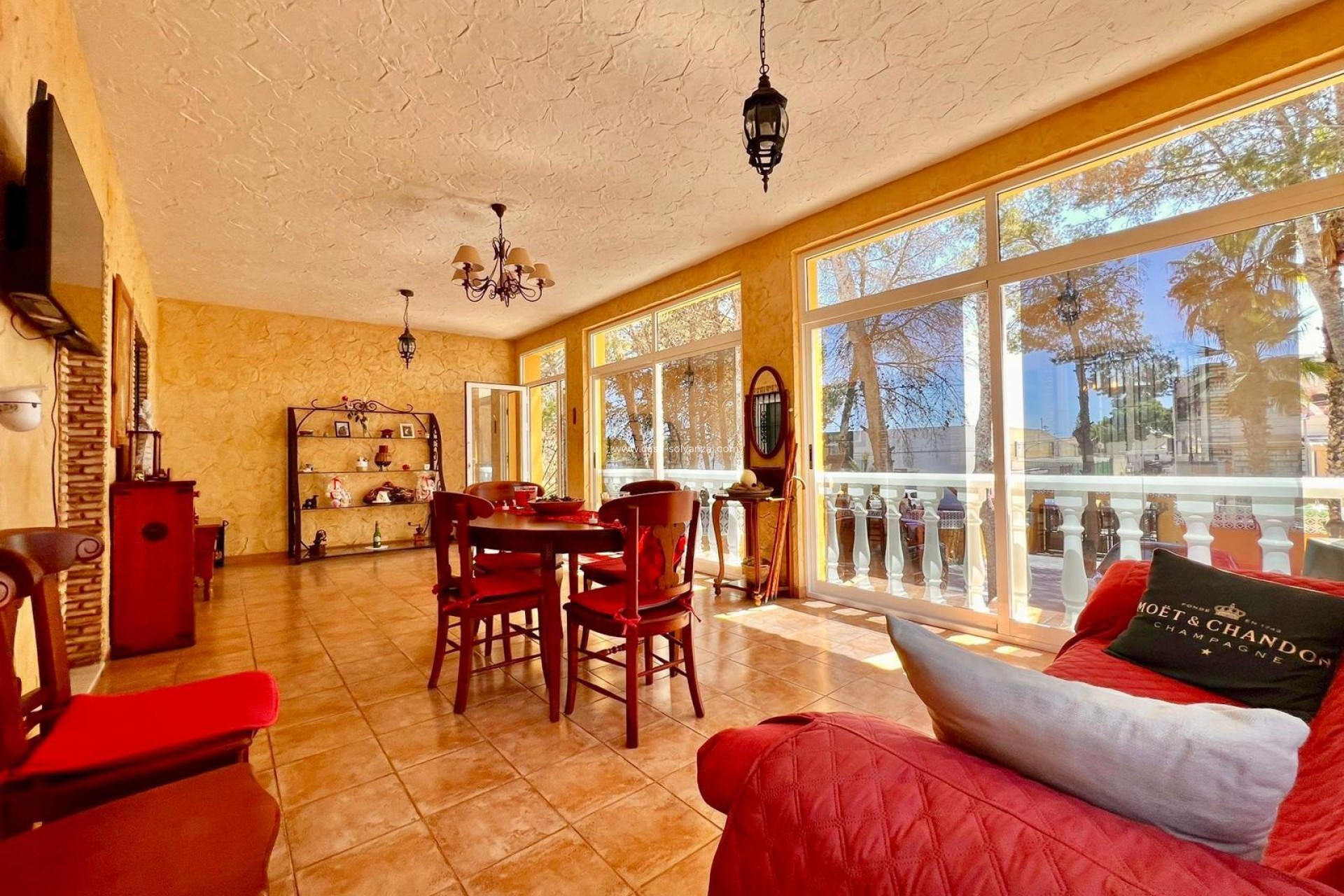 Resale - Villa - Torrevieja - Los Balcones