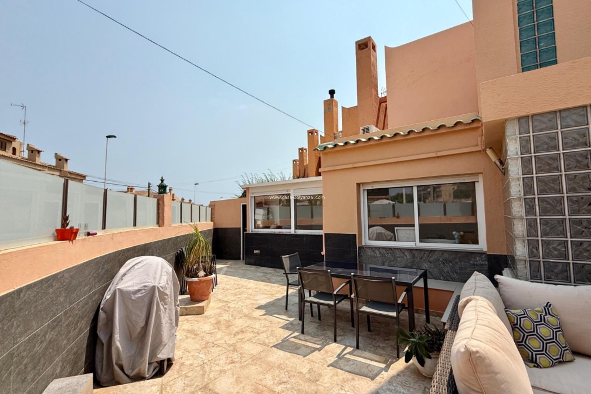 Resale - Villa - Torrevieja - Los Frutales