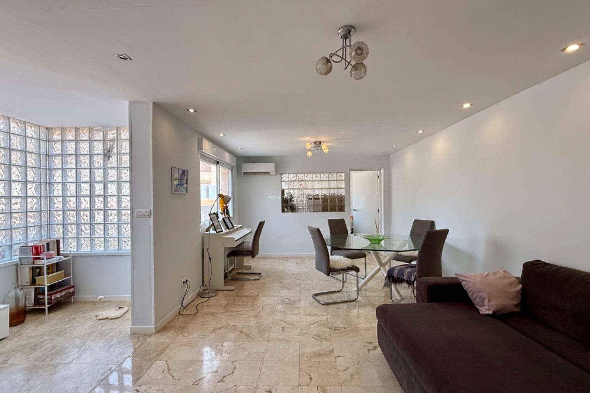 Resale - Villa - Torrevieja - Los Frutales