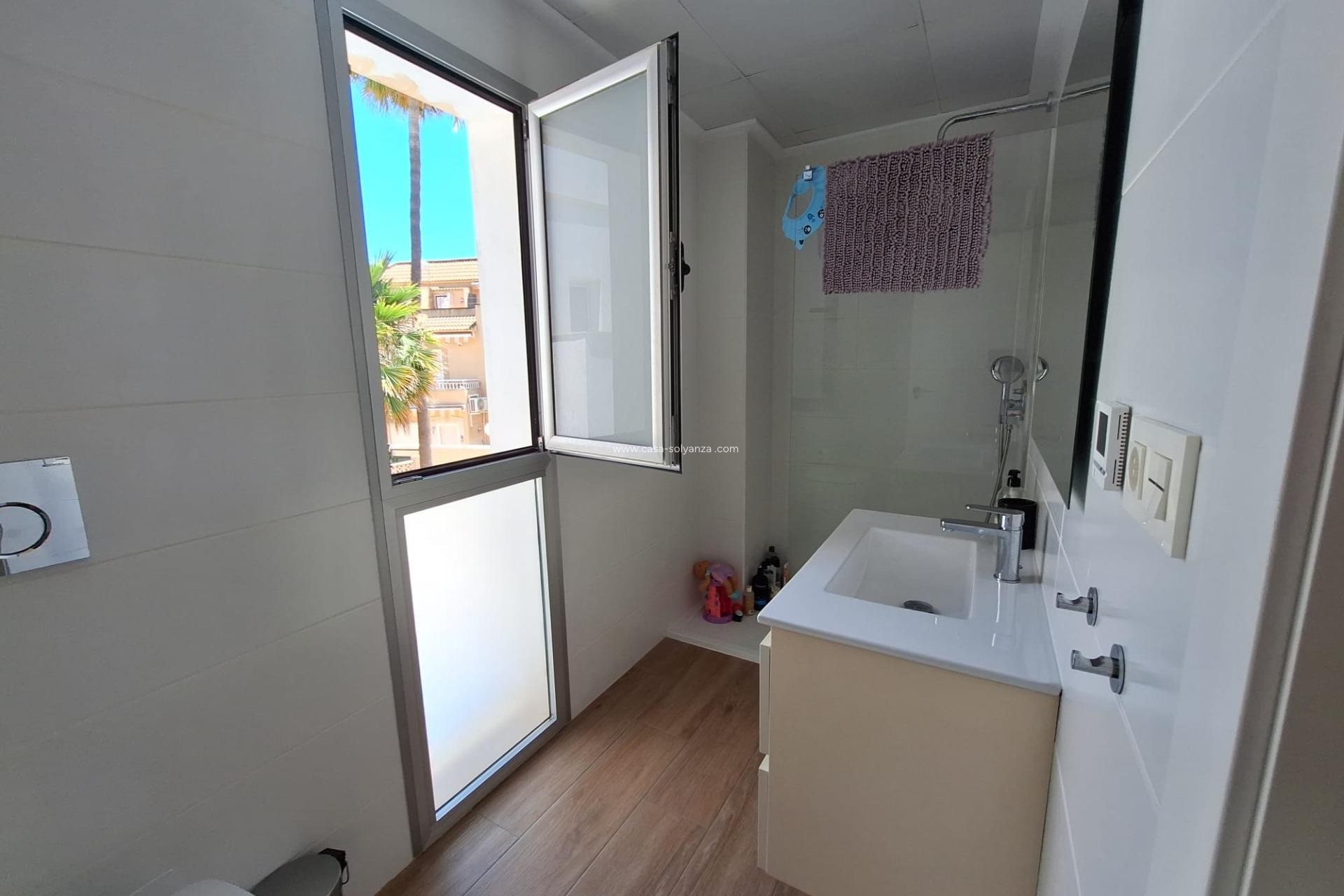 Resale - Villa - Torrevieja - Los Frutales