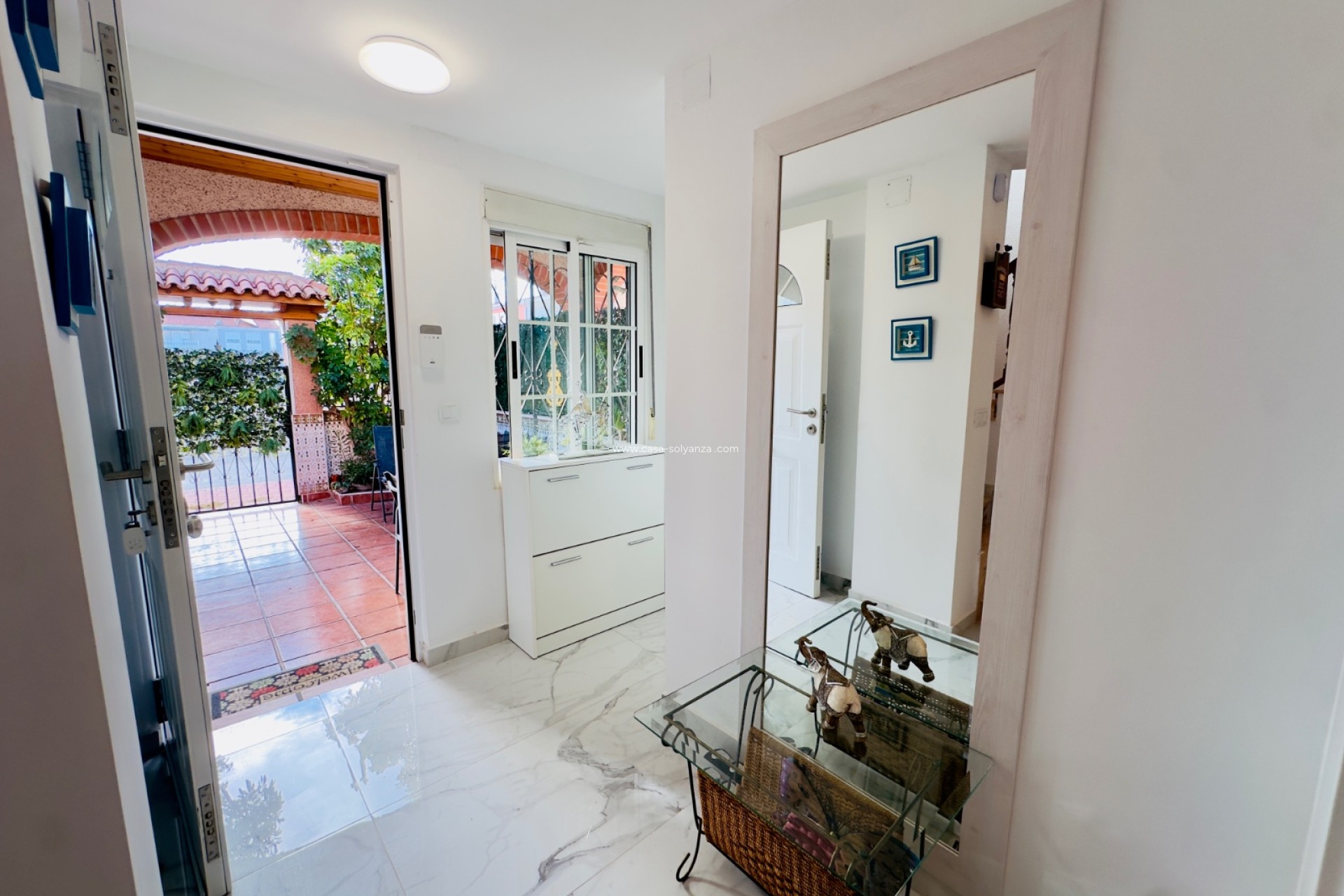 Resale - Villa - Torrevieja - Playa De Los Naufragos