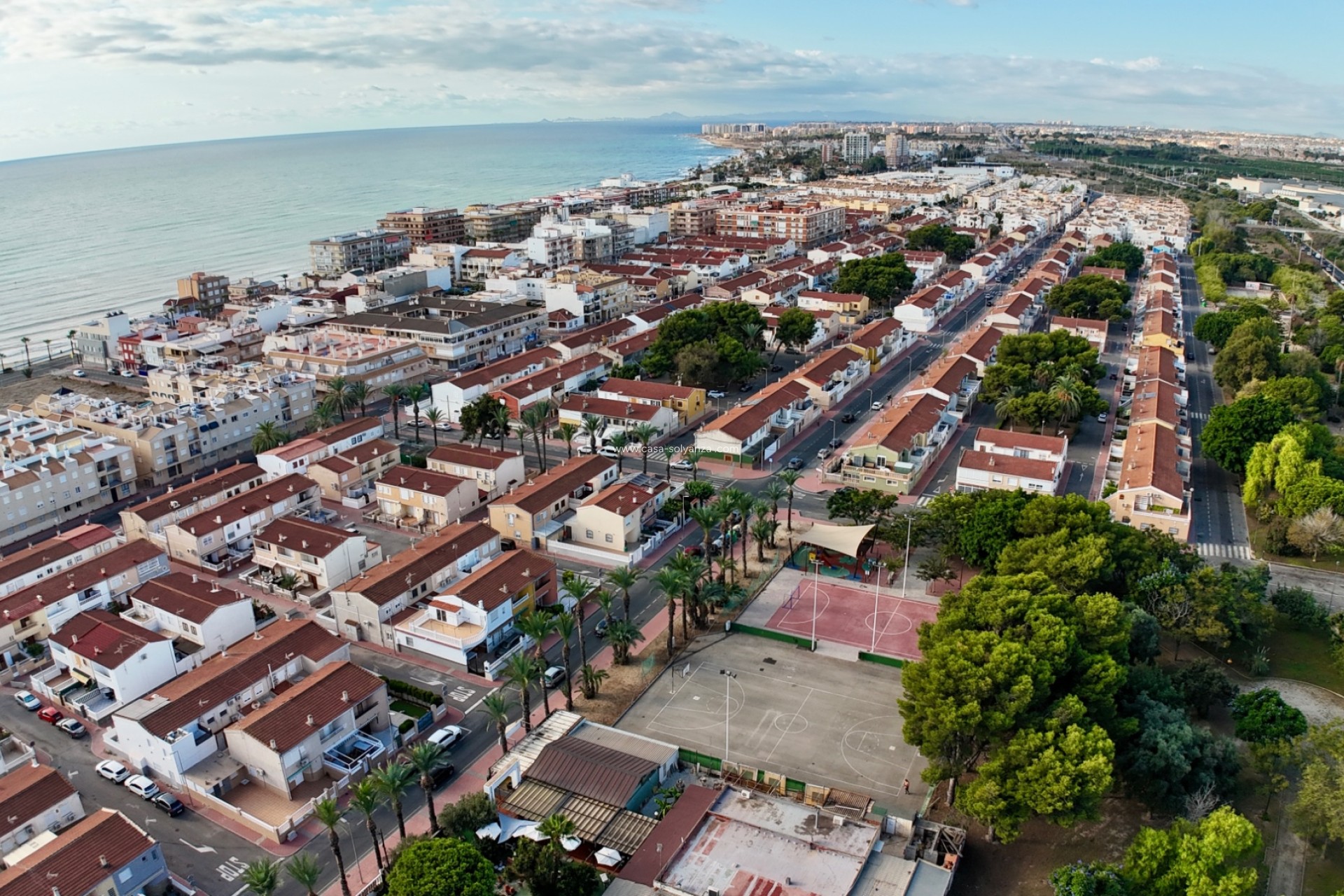 Resale - Villa - Torrevieja - Playa De Los Naufragos