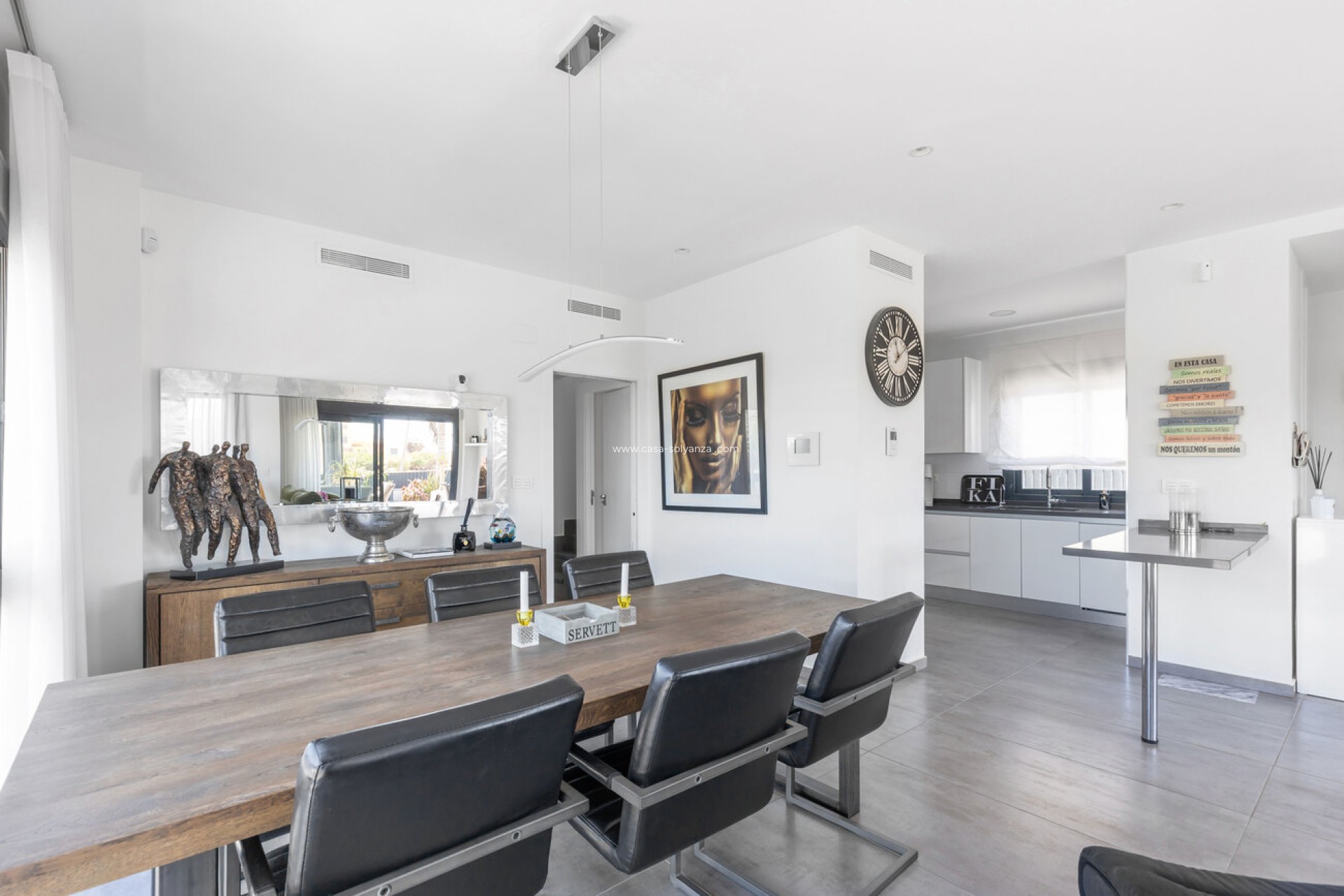 Resale - Villa - Torrevieja - Rosaleda