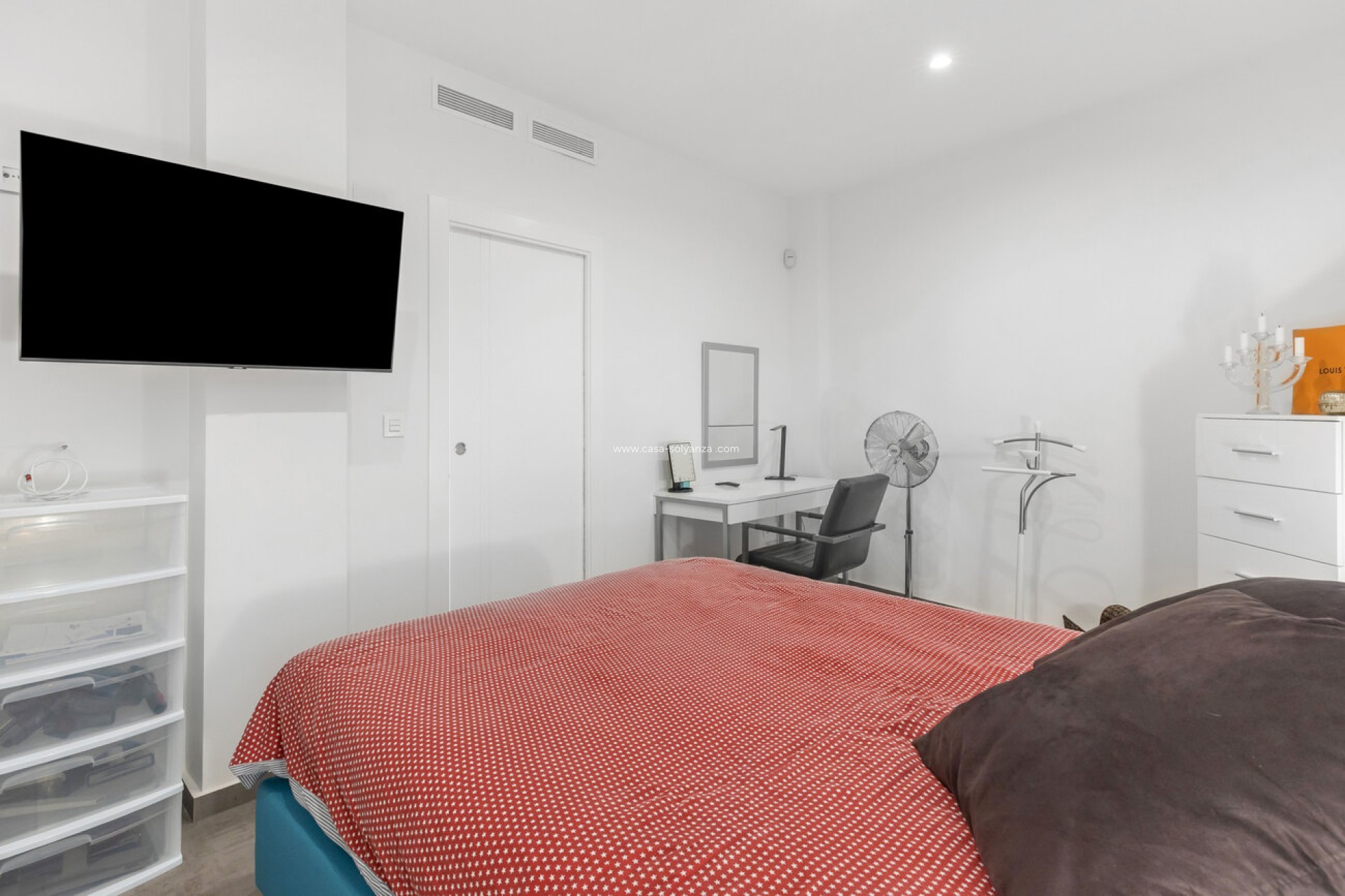 Resale - Villa - Torrevieja - Rosaleda