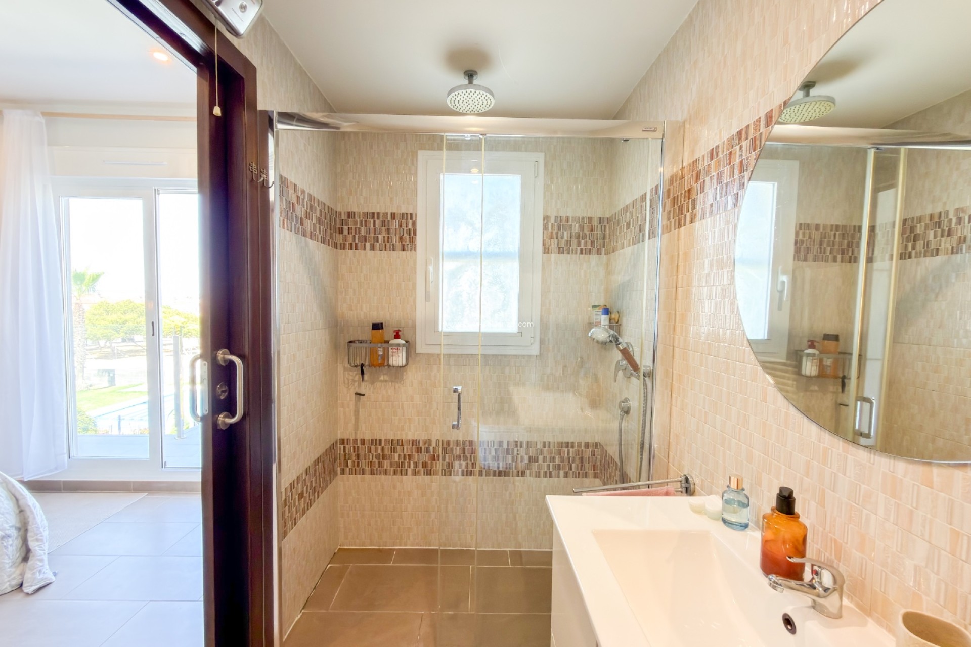 Resale - Villa - Torrevieja - Sector 25