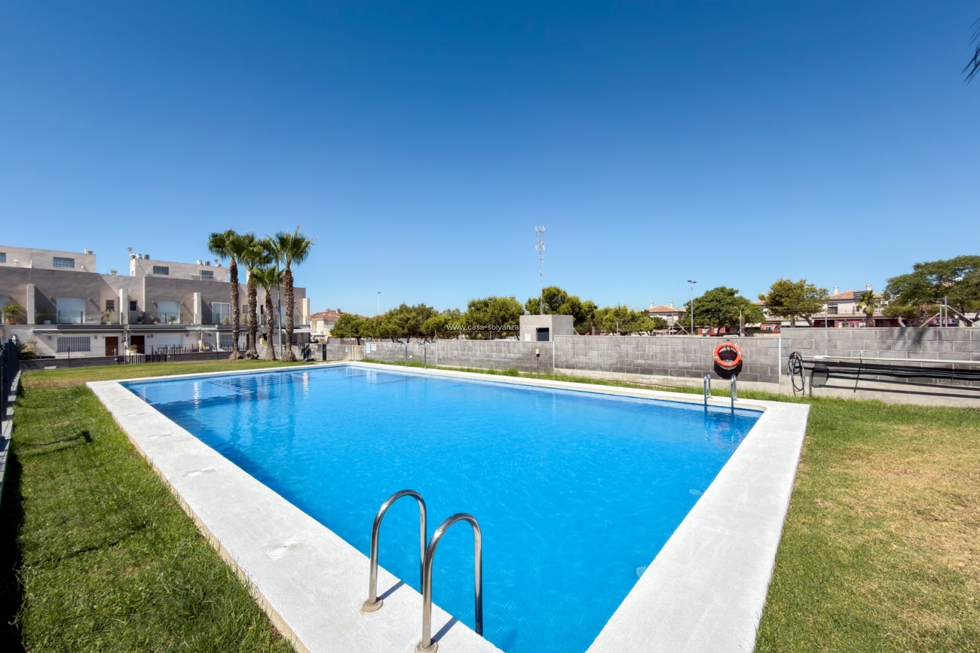 Resale - Villa - Torrevieja - Sector 25