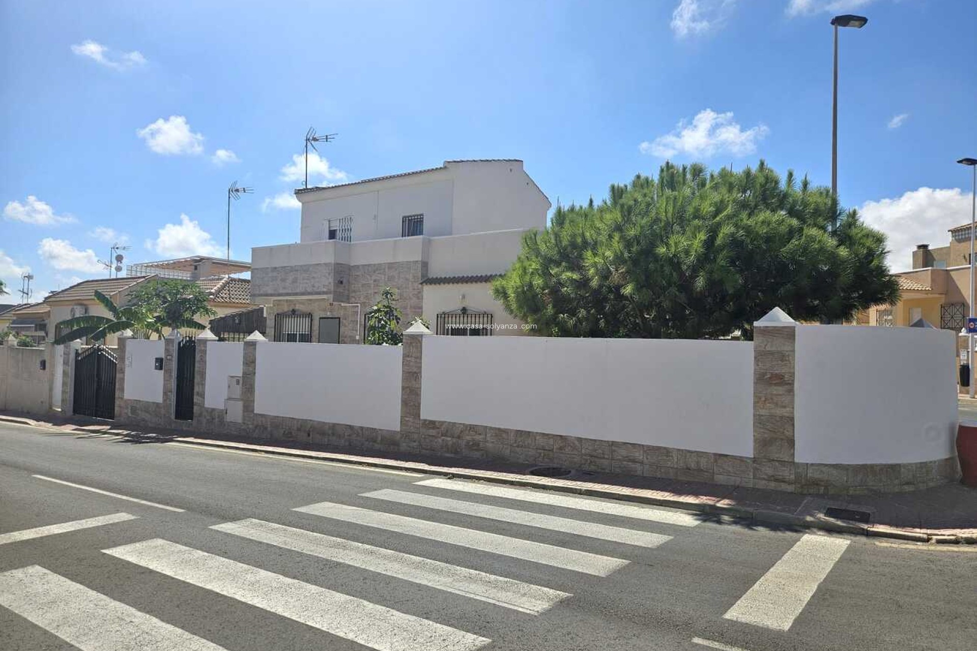 Resale - Villa - Torrevieja - Torre Del Moro