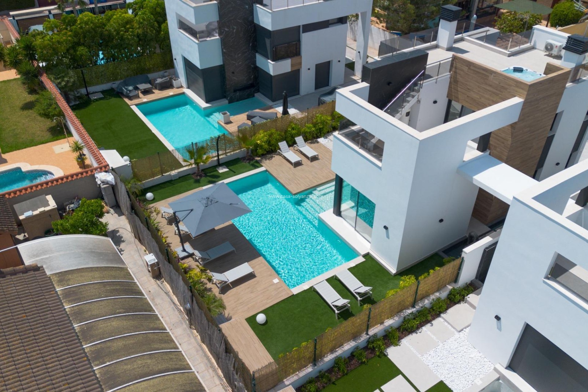 Resale - Villa - Torrevieja - Torreta Florida