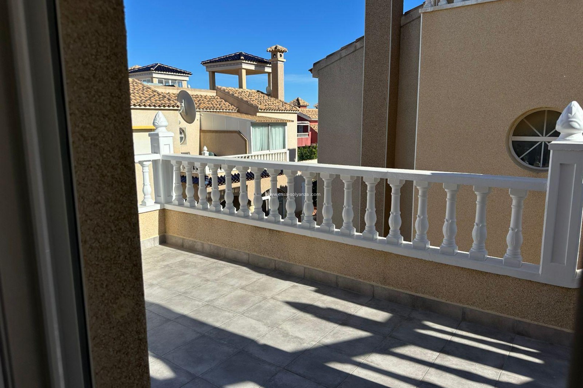 Resale - Villa - Torrevieja - VILLAMARTIN