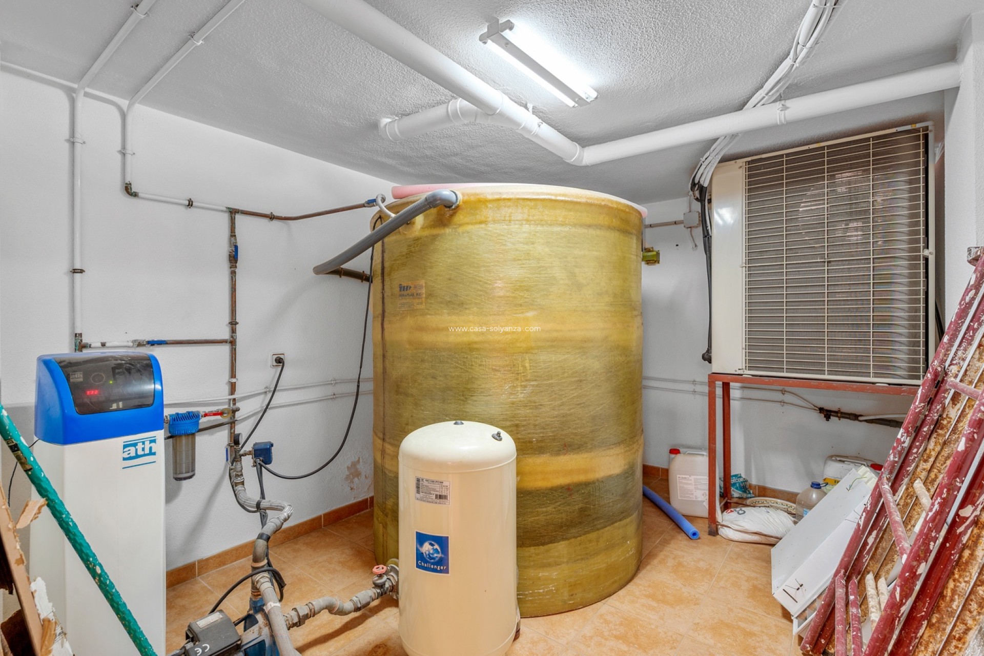 Resale - Villa - Torrevieja