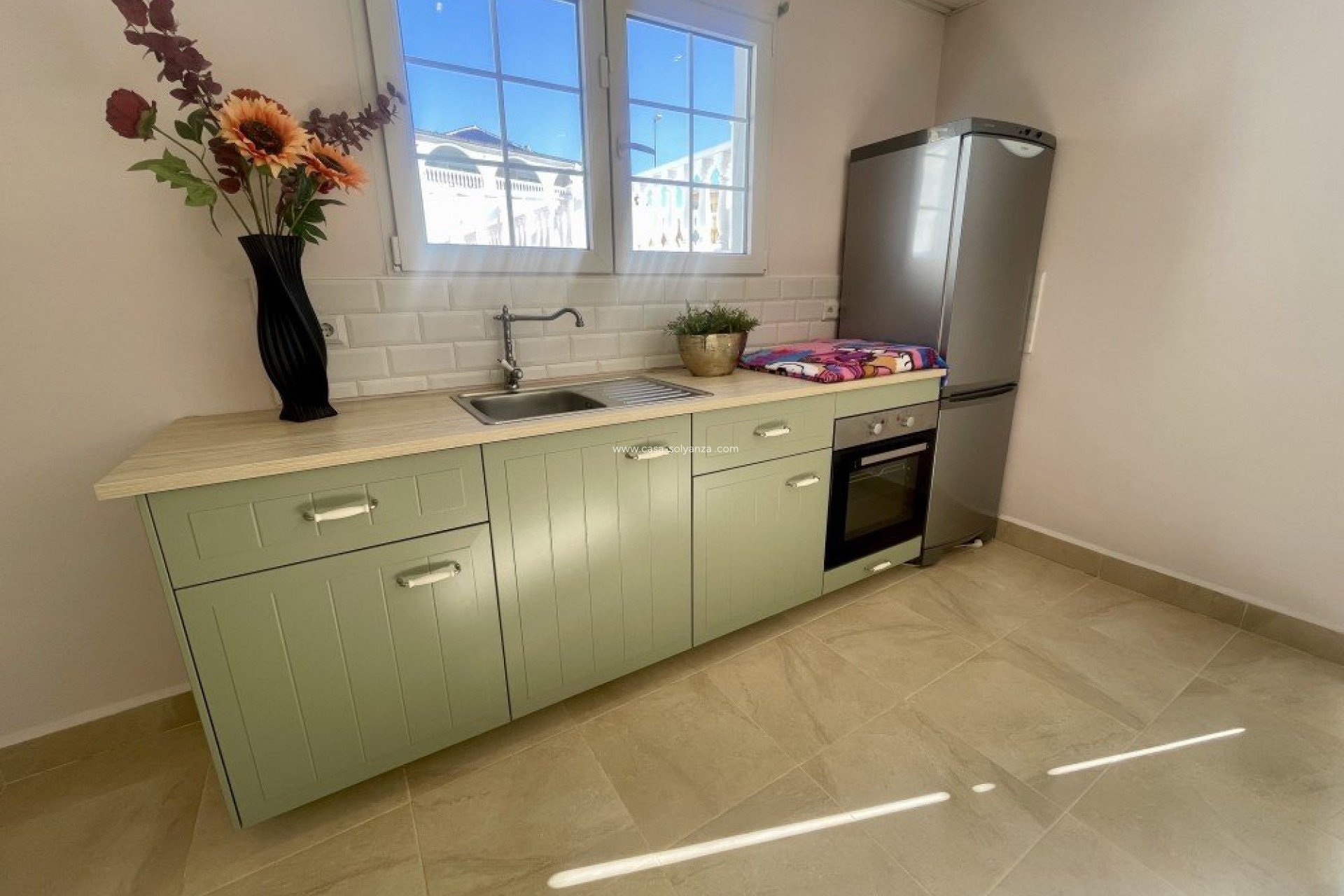 Resale - Villa - Urb. La Marina - Inland