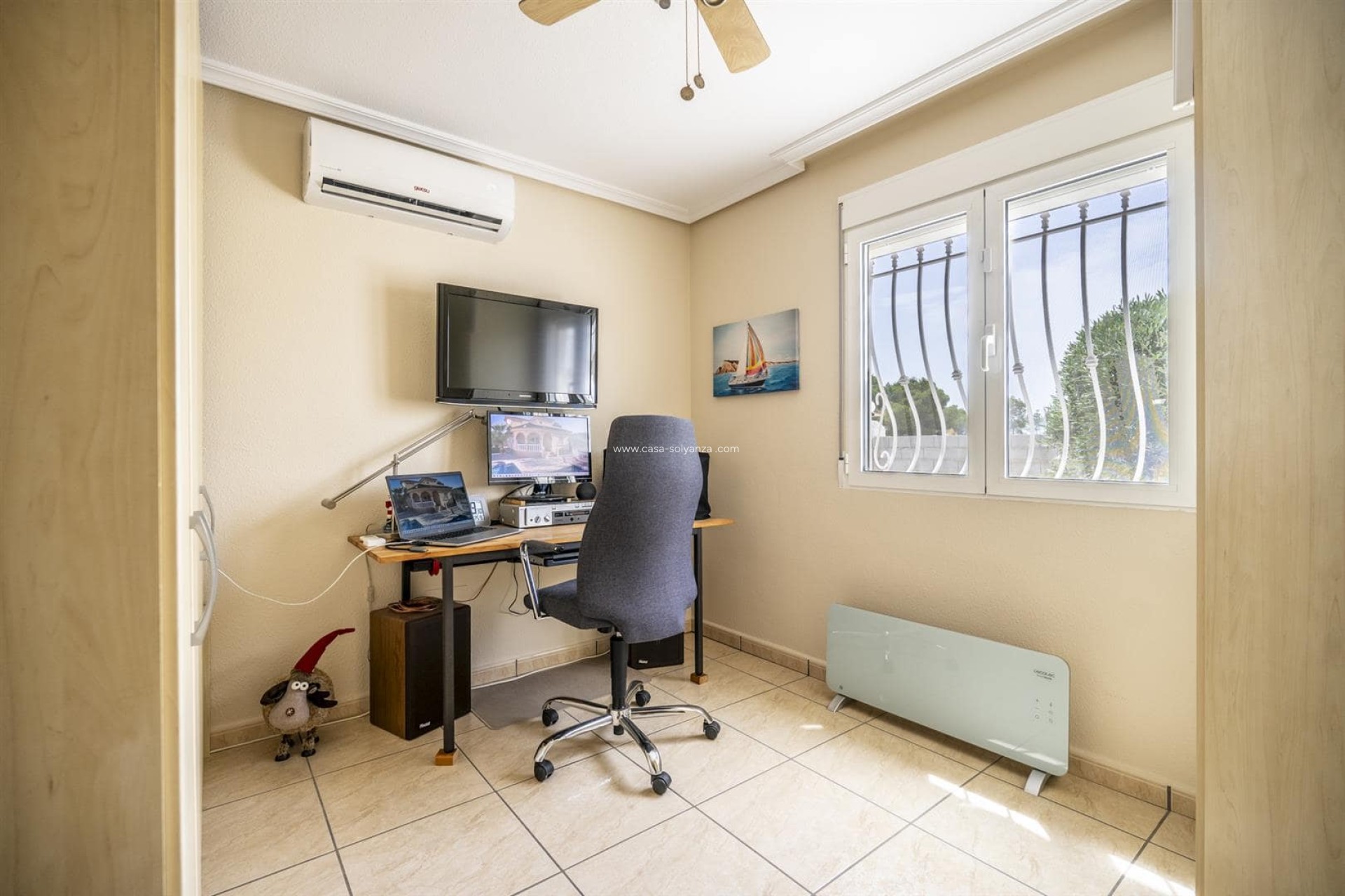 Resale - Villa - Valle Del Sol - Inland