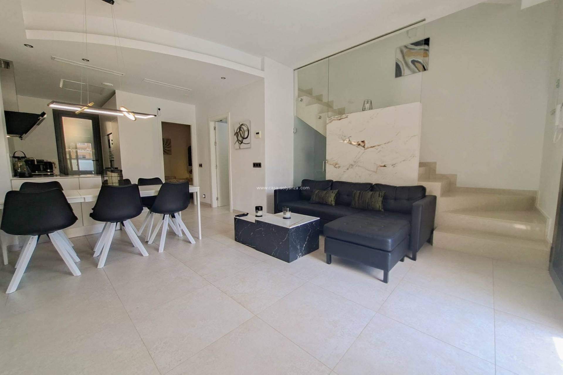 Resale - Villa - Villamartin - Costa Blanca