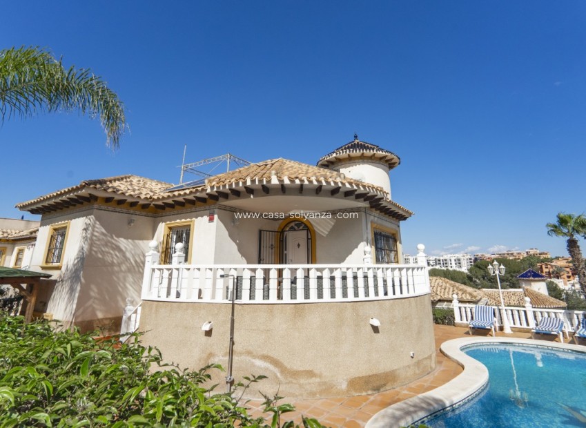 Resale - Villa - Villamartin - Costa Blanca