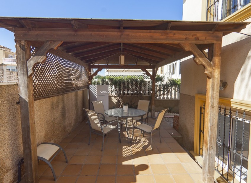 Resale - Villa - Villamartin - Costa Blanca