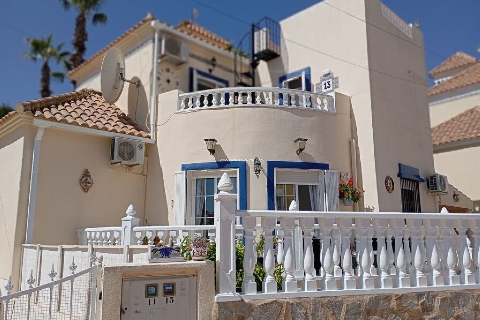 Resale - Villa - Villamartin - Costa Blanca