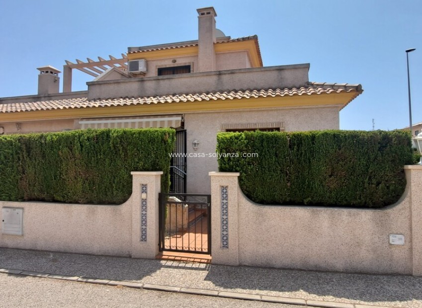 Resale - Villa - Villamartin - Costa Blanca