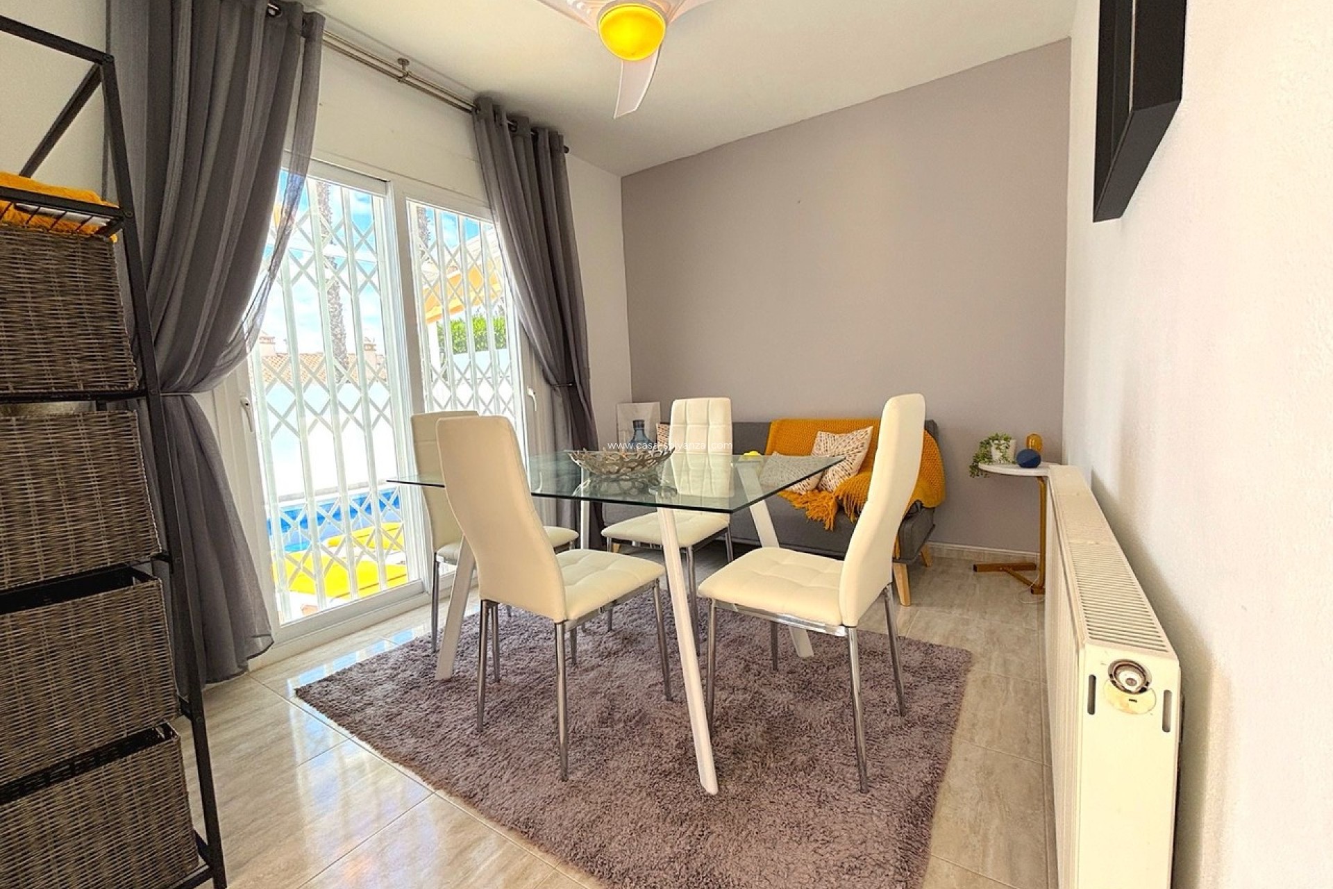 Resale - Villa - Villamartin - Costa Blanca
