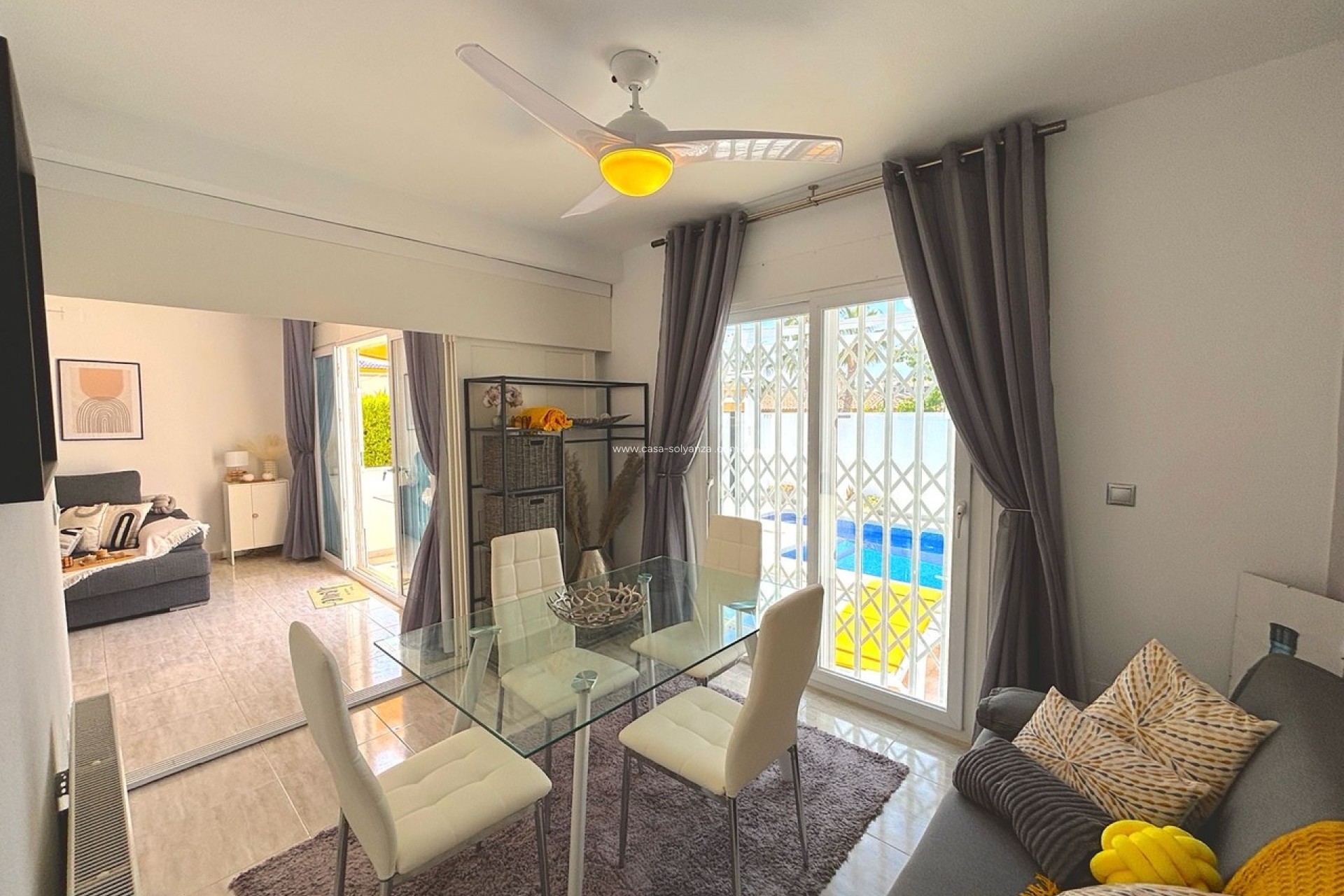 Resale - Villa - Villamartin - Costa Blanca