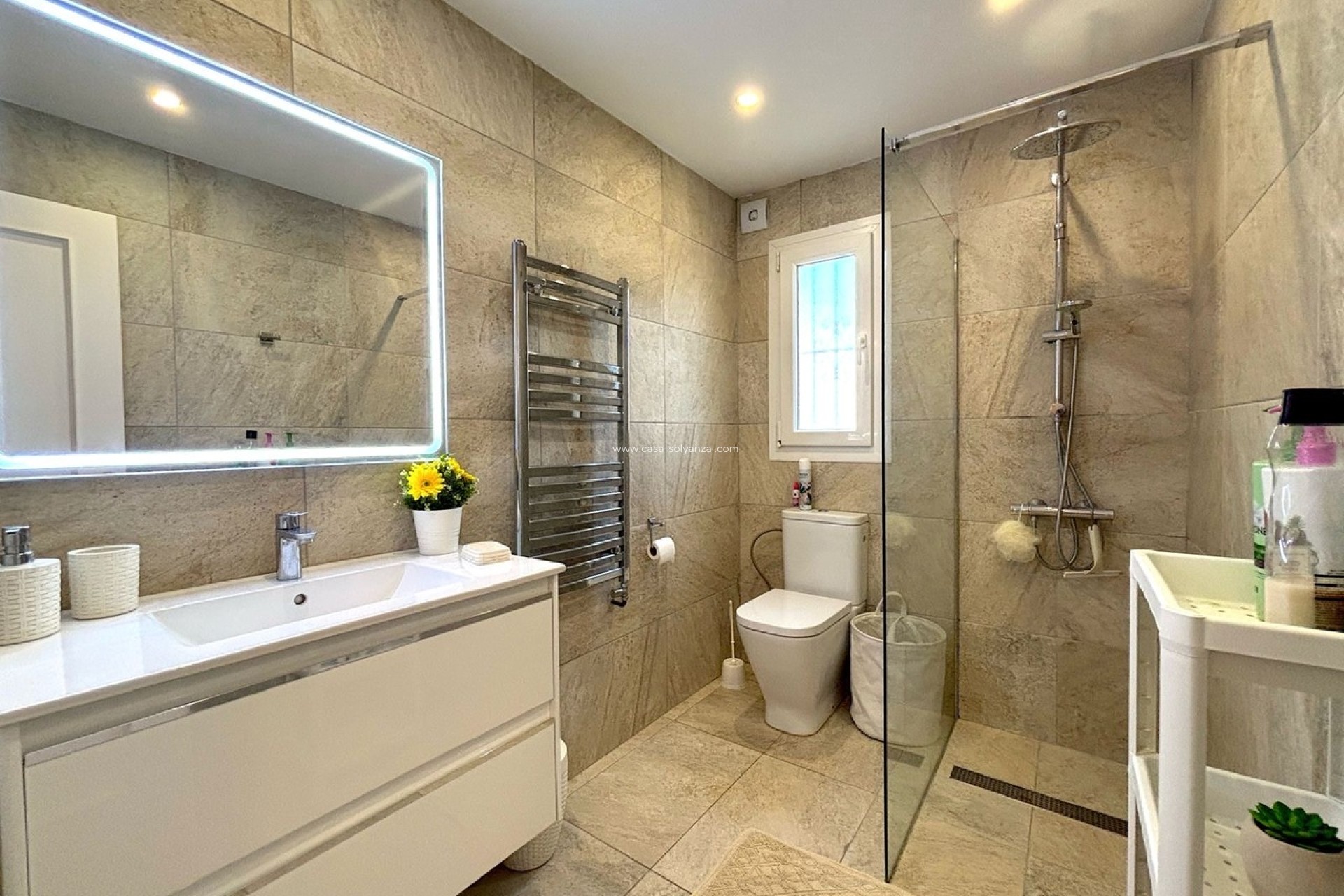 Resale - Villa - Villamartin - Costa Blanca