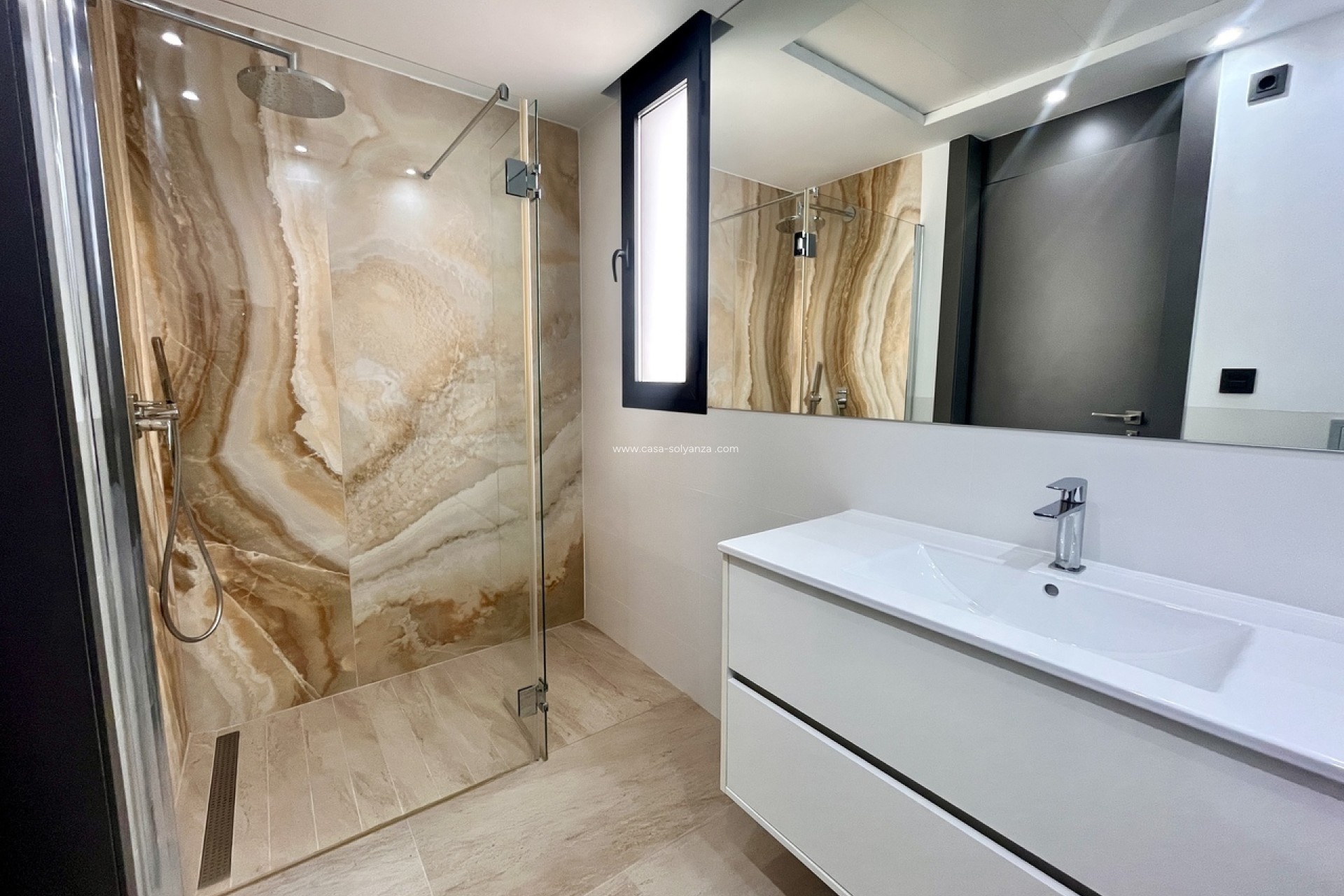 Resale - Villa - Villamartin - Costa Blanca