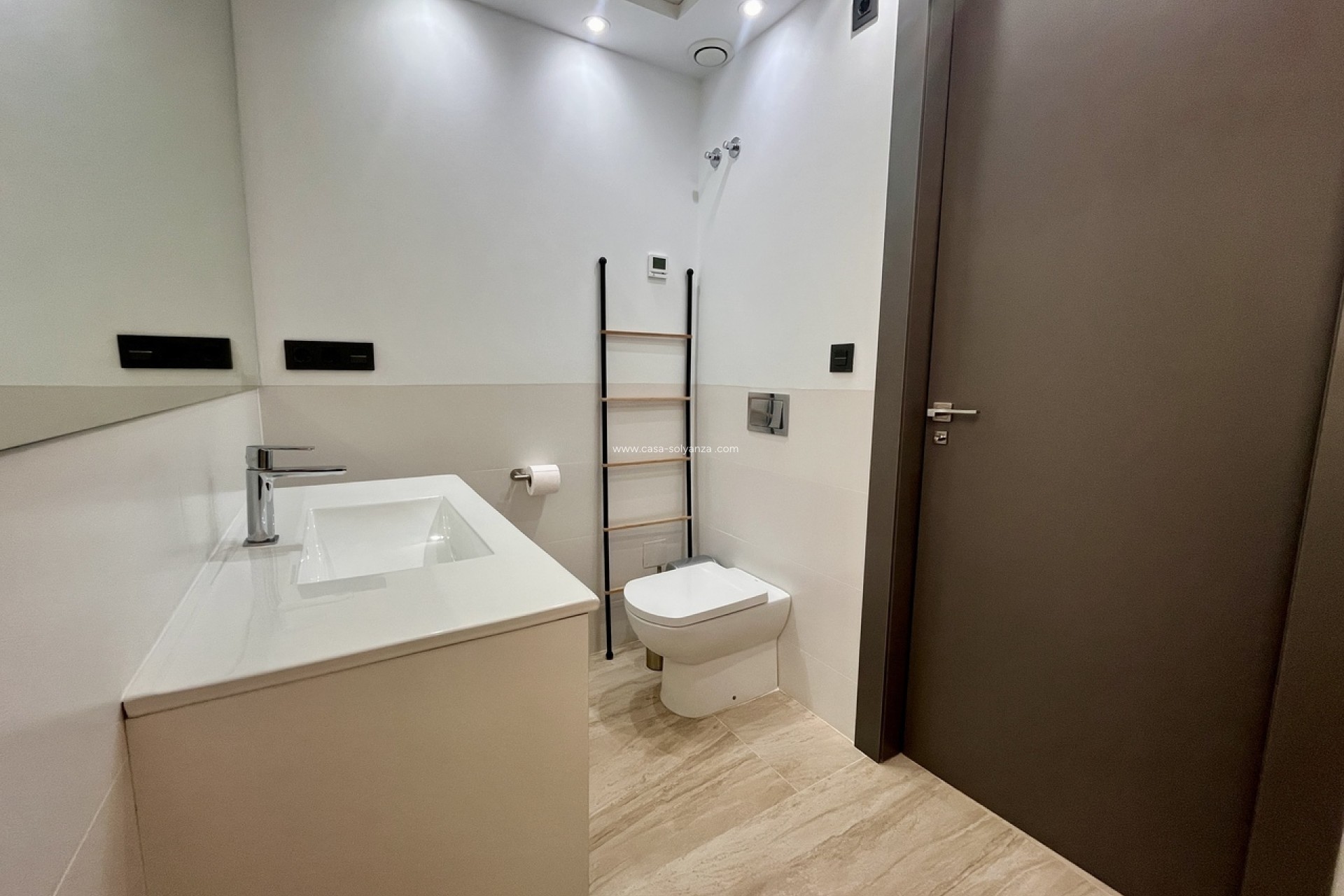 Resale - Villa - Villamartin - Costa Blanca