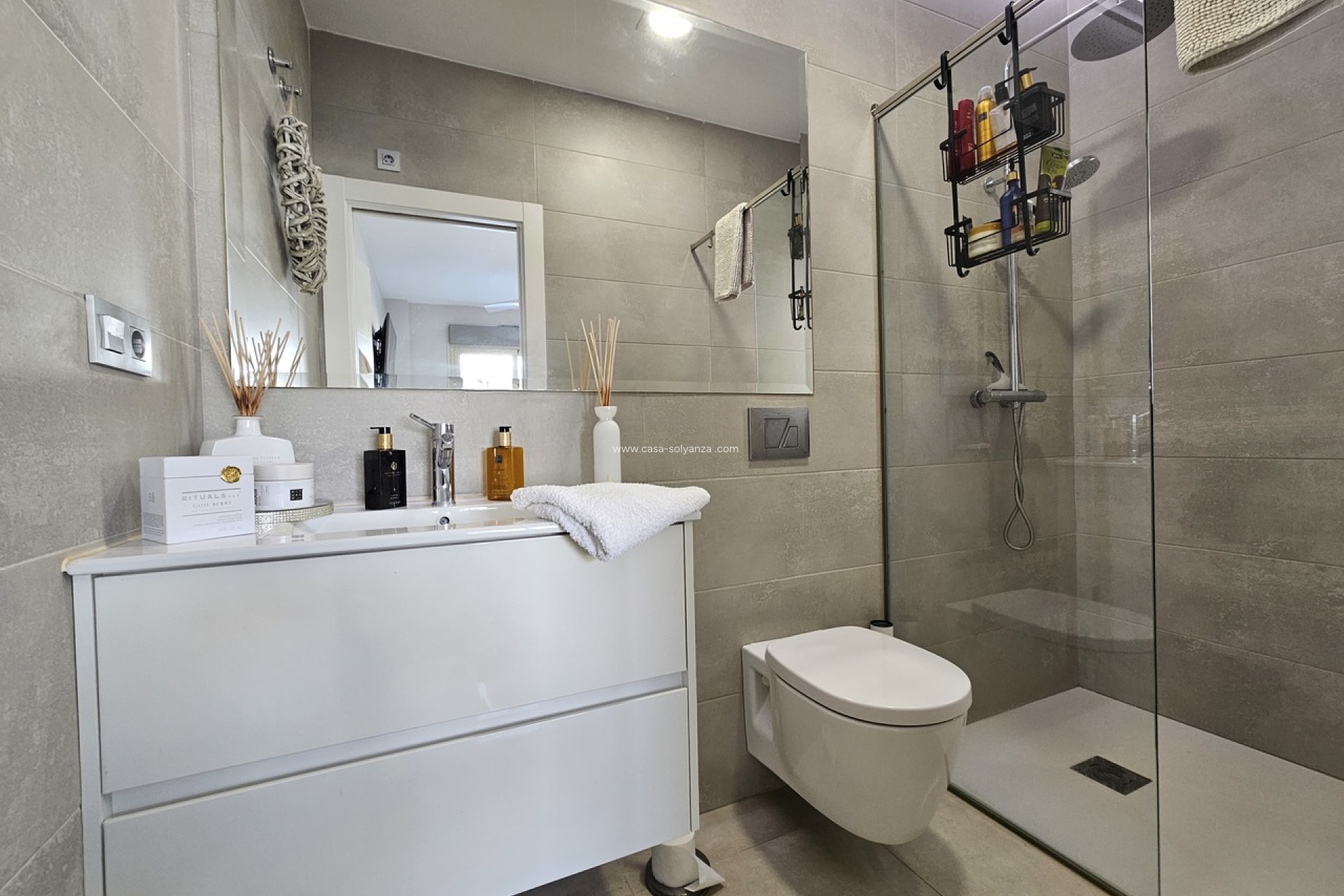 Resale - Villa - Villamartin - Costa Blanca